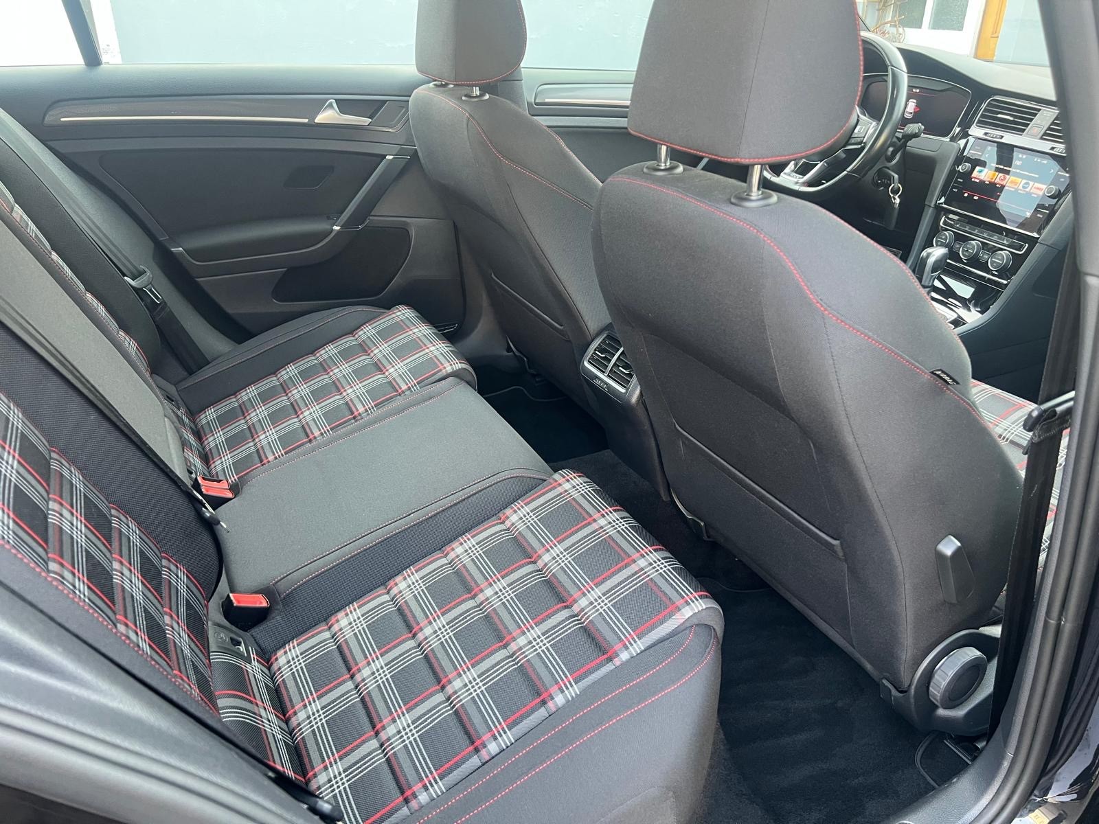 VW Golf 2.0 TSI GTI Performance DSG-image-7