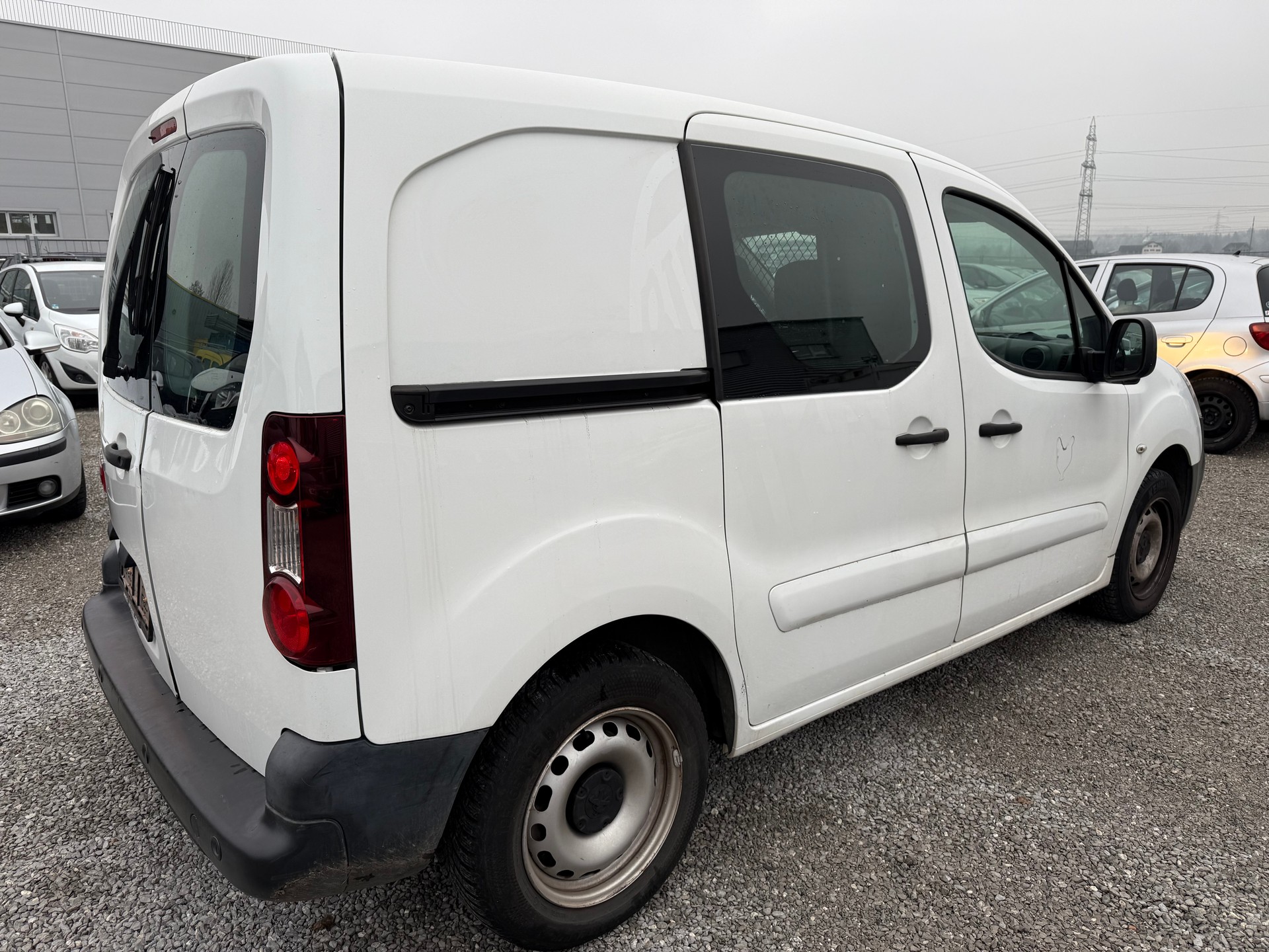 PEUGEOT Partner 1.6 VTi Active-image-4