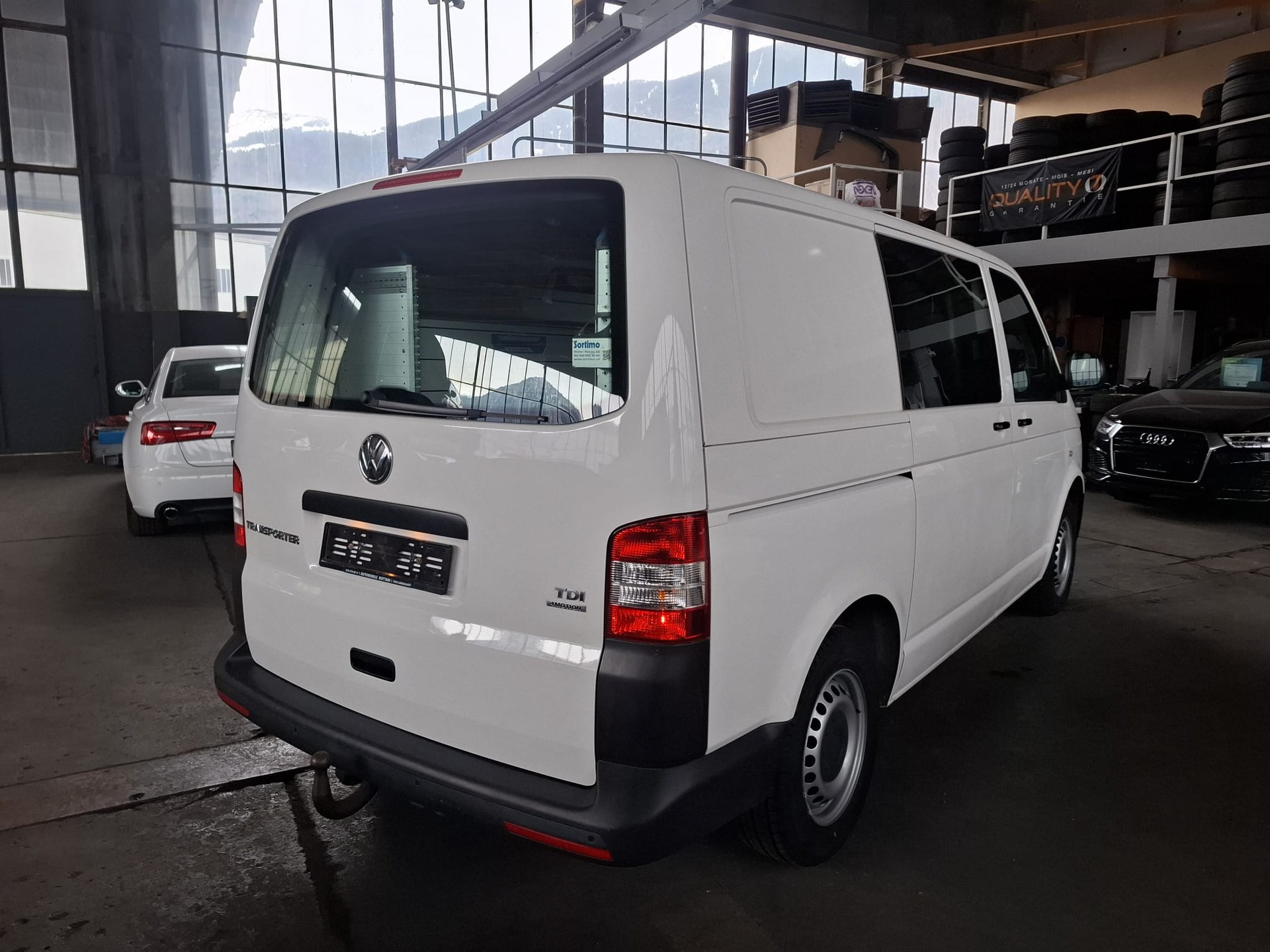 VW T5 2.0 TDI 4Motion-image-2
