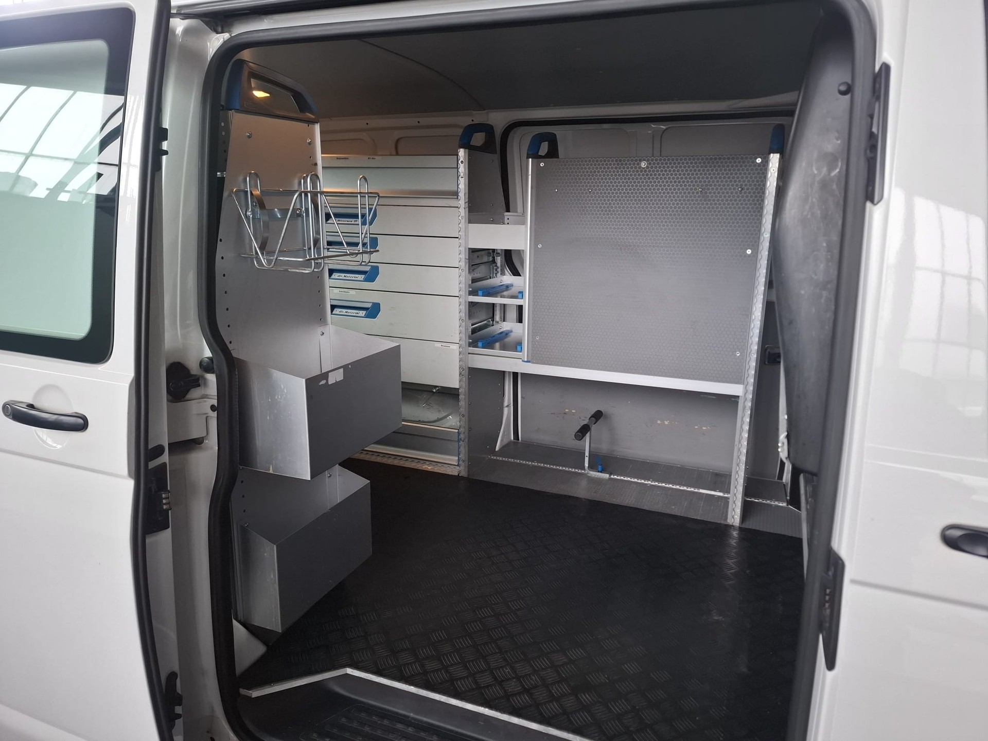 VW T5 2.0 TDI 4Motion-image-7