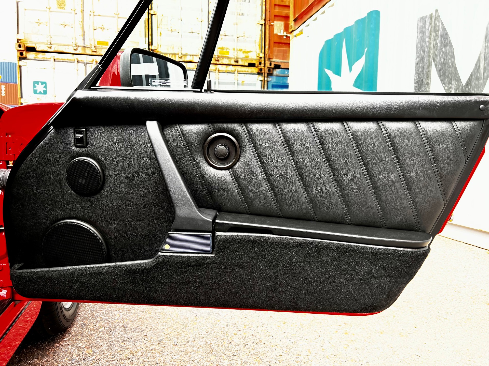 PORSCHE 911 Targa 3.6 Carrera 4-image-26