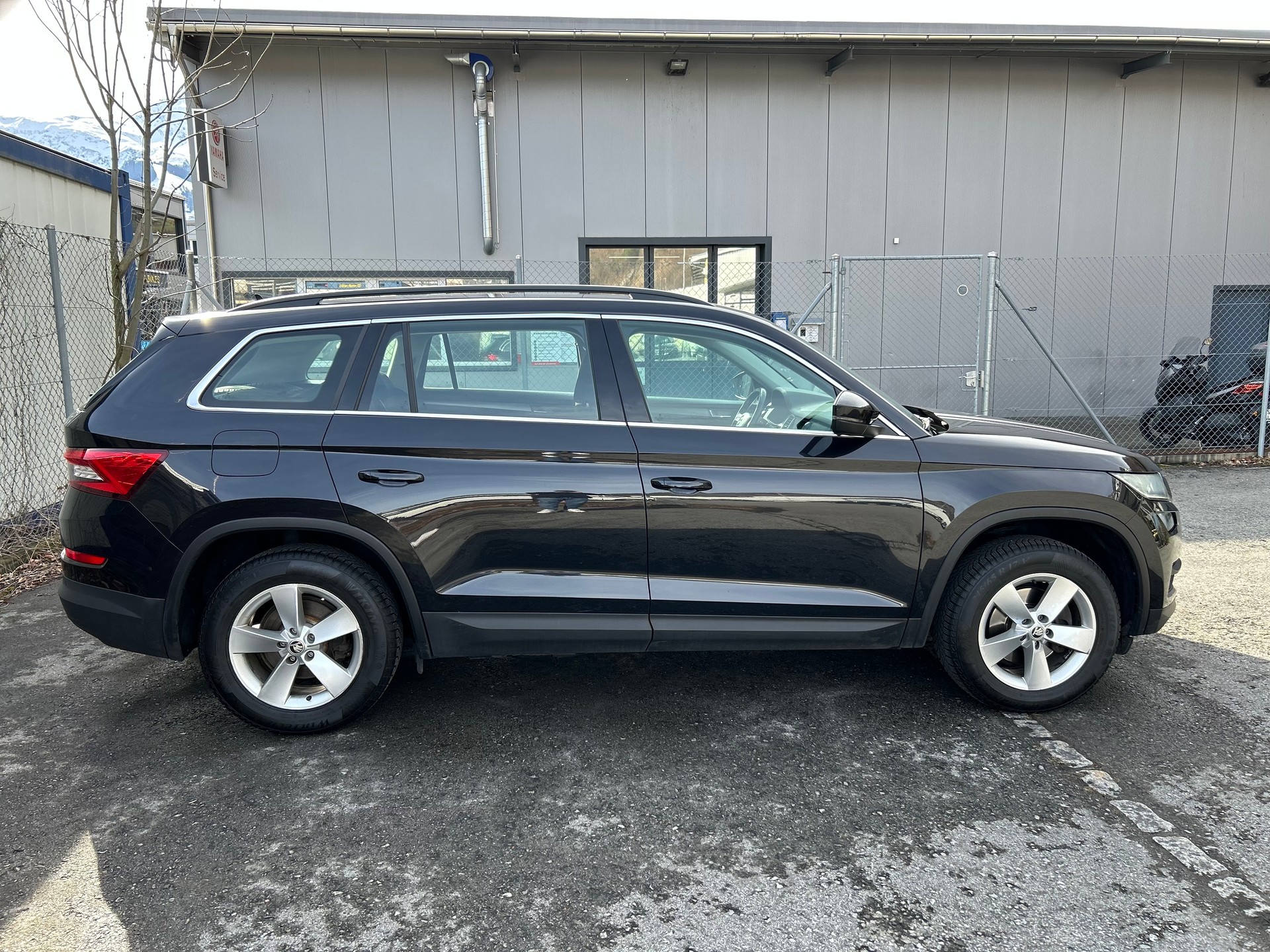 SKODA Kodiaq 2.0 TDI CR Ambition 4x4 DSG-image-6