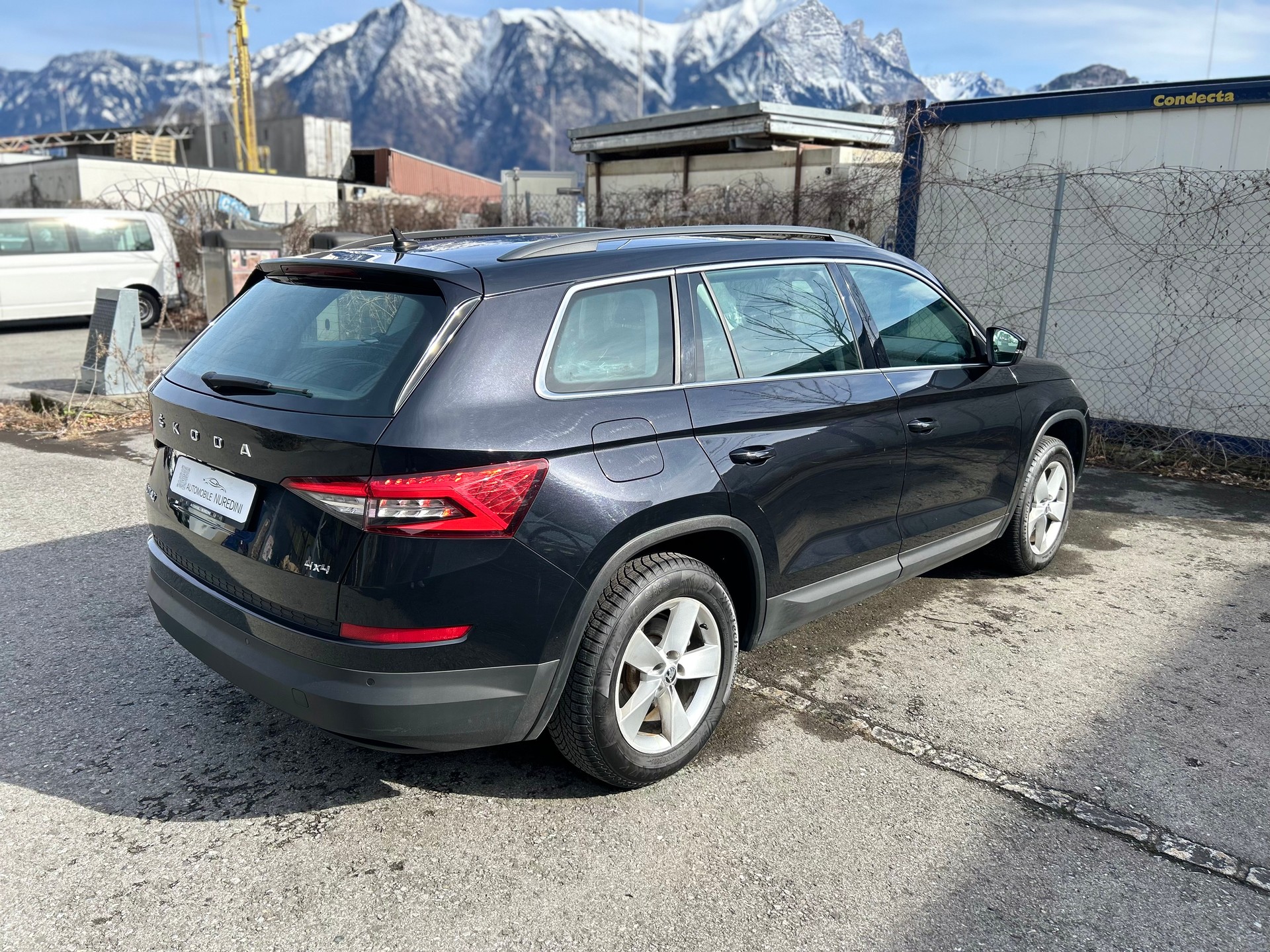 SKODA Kodiaq 2.0 TDI CR Ambition 4x4 DSG-image-4