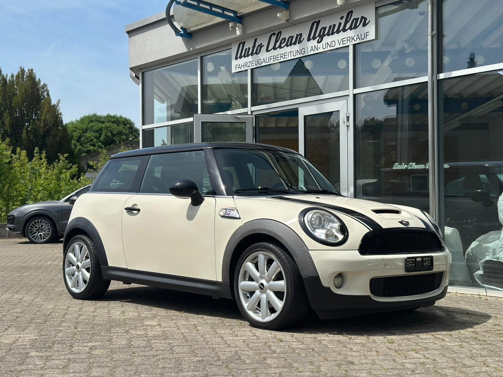 MINI Cooper S-image-0