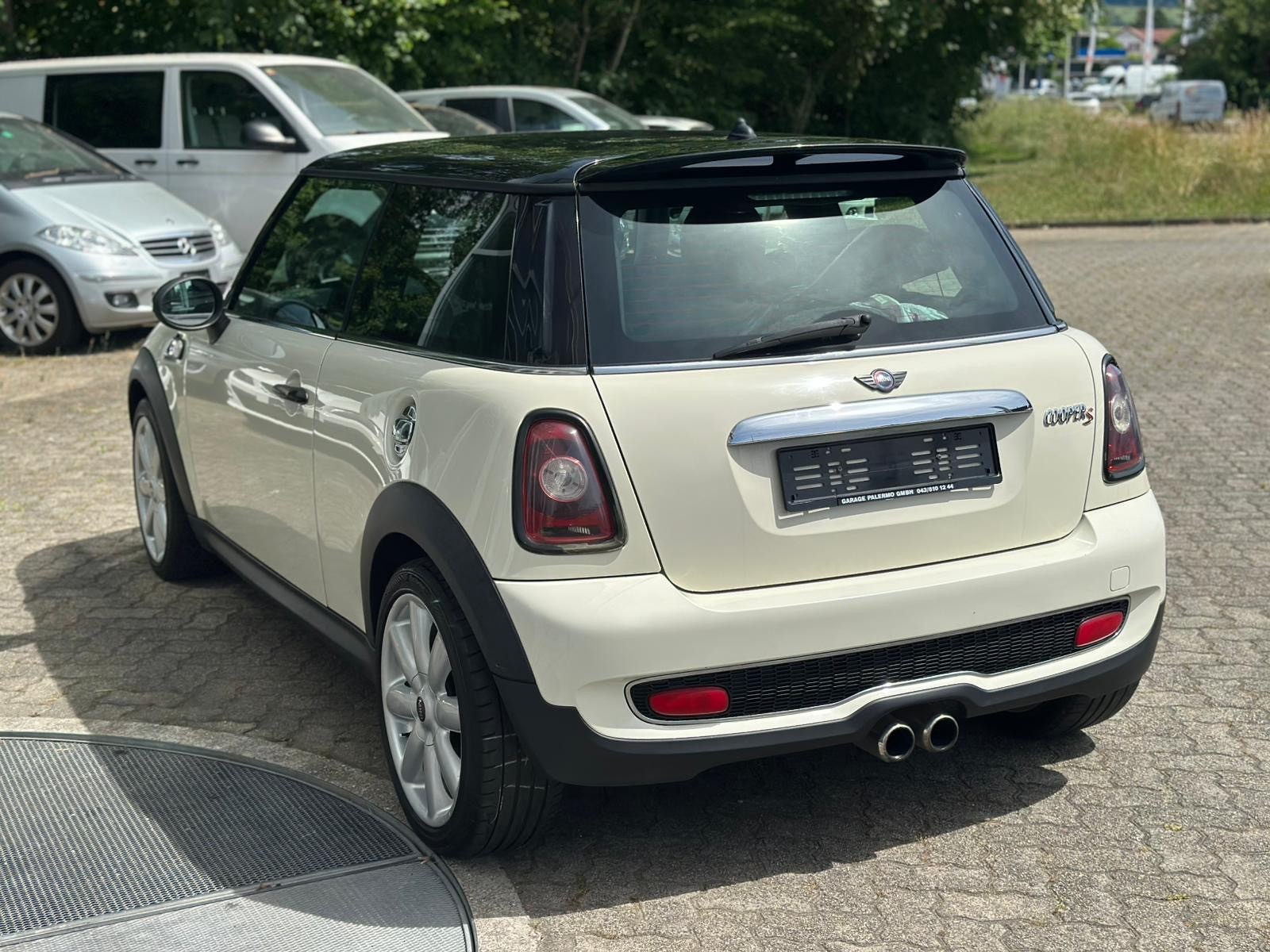 MINI Cooper S-image-3