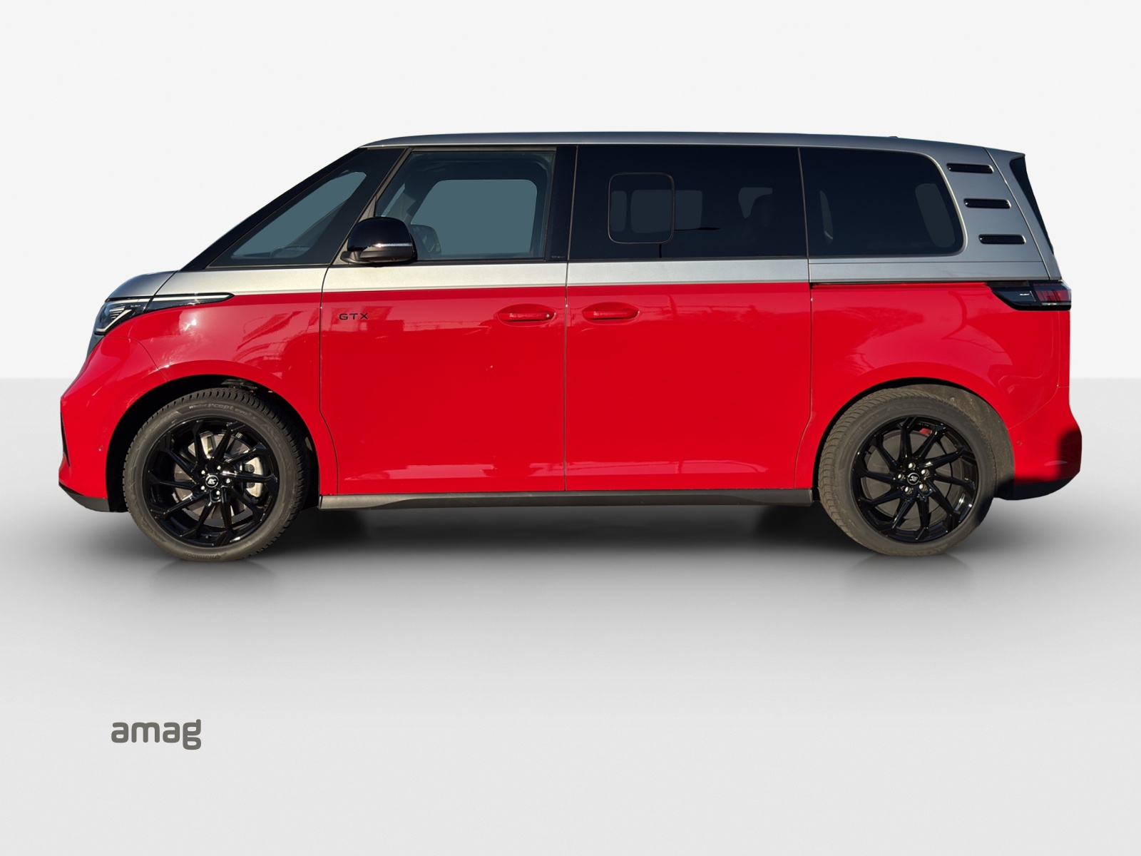 VW ID.Buzz NWB GTX 4 Motion-image-1