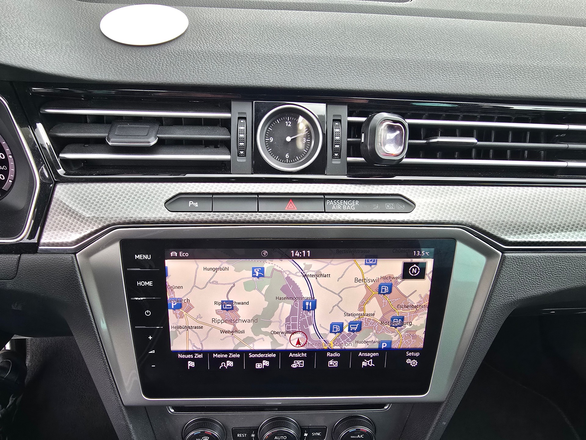 VW Passat Alltrack 2.0 TDI BMT 4Motion DSG-image-12