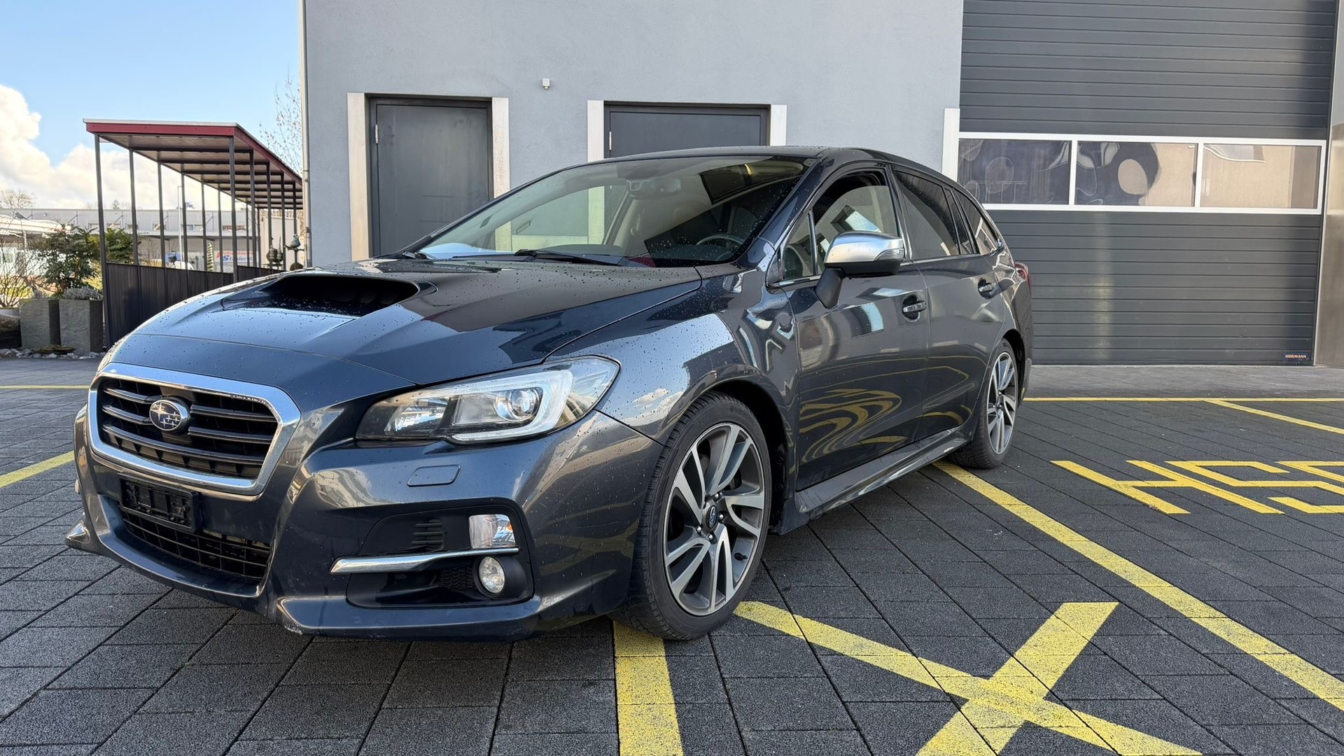 SUBARU Levorg 1.6DIT Luxury S AWD Lineartronic-image-1