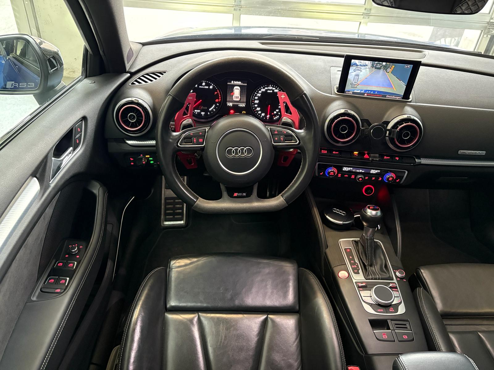 AUDI RS3 2.5 TSI quattro S-tronic-image-11