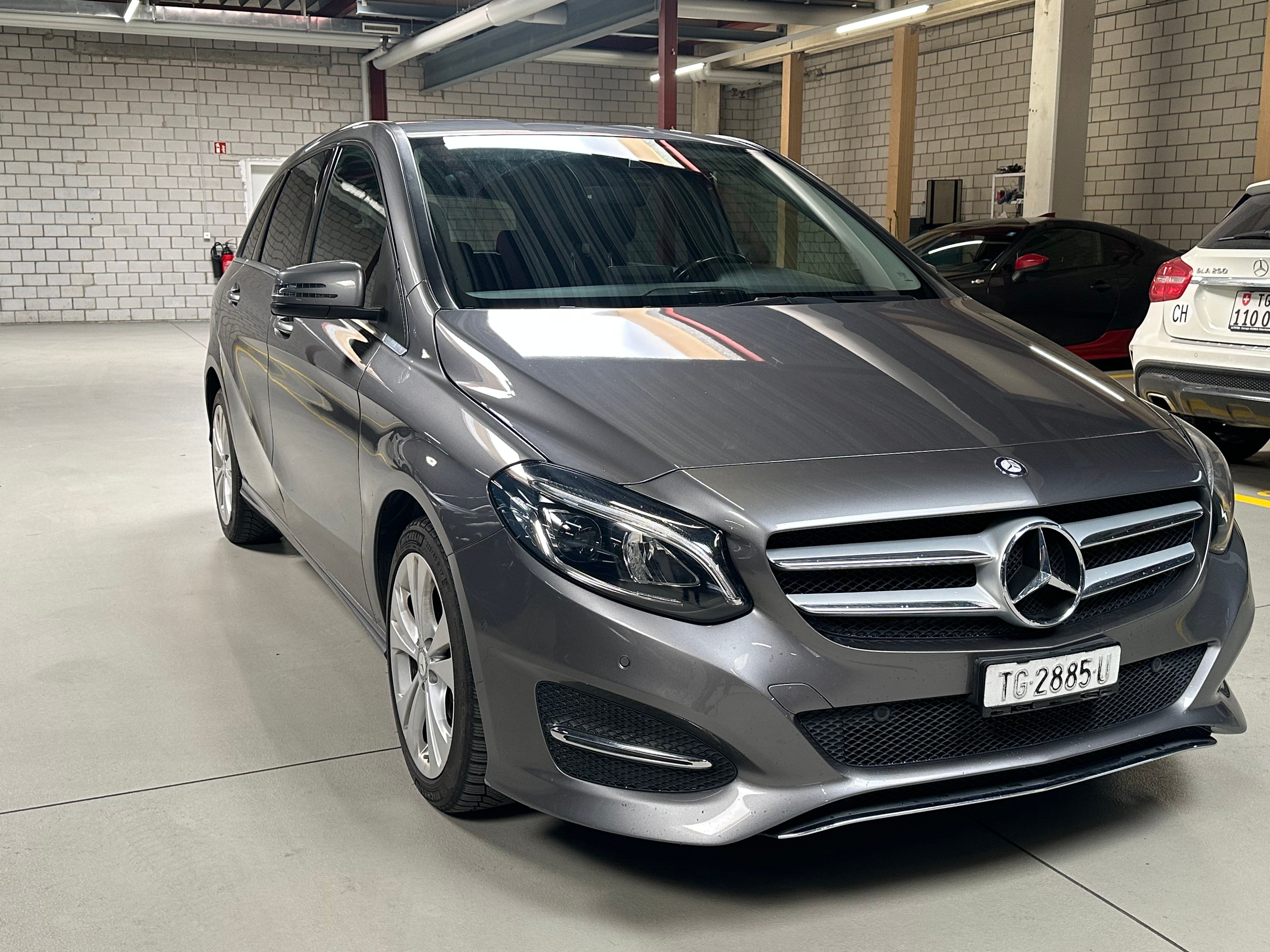 MERCEDES-BENZ B 220 CDI Swiss Star (Kompaktvan / Minivan)