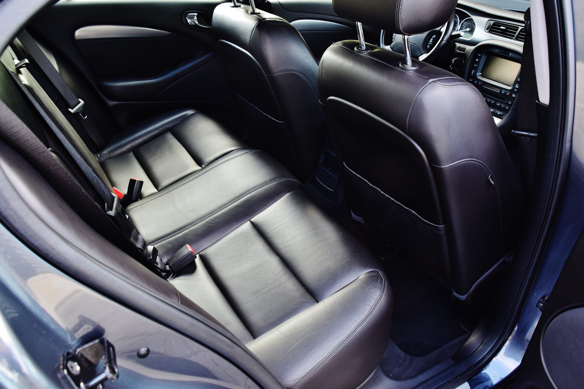 JAGUAR S-Type 4.2 V8 S/C R-image-11
