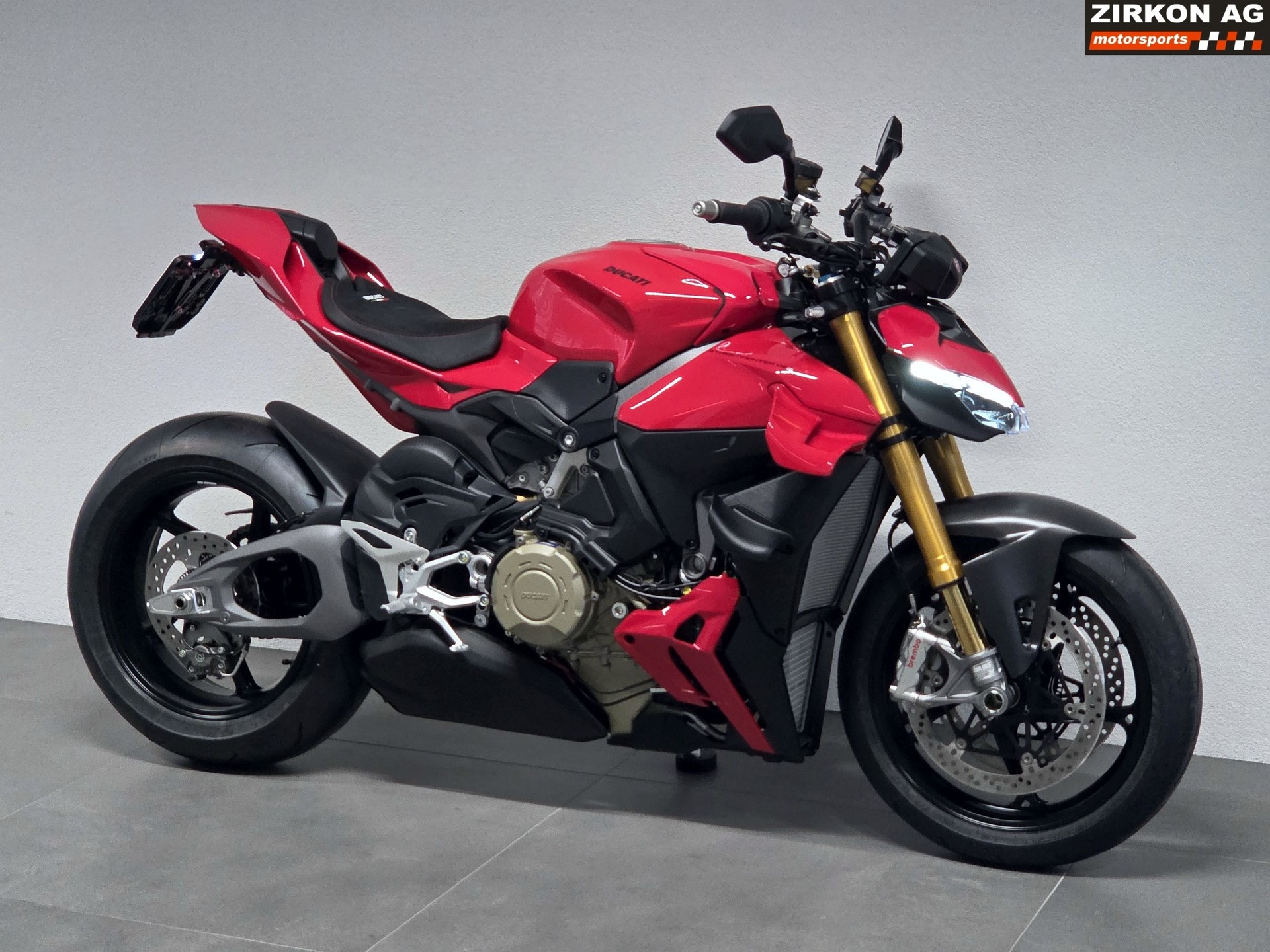 DUCATI Streetfighter V4 S | Essenza II-showroom-element-1