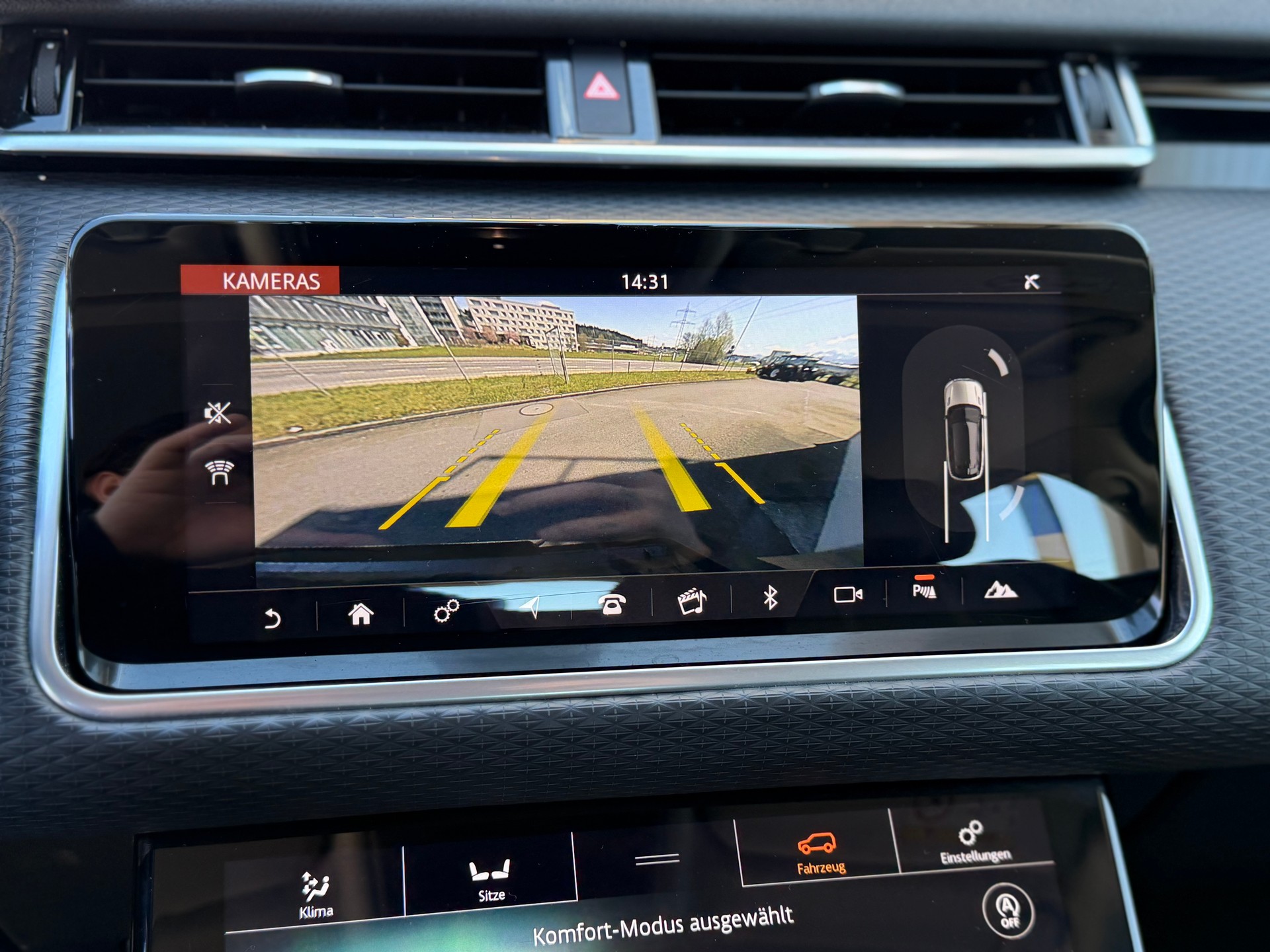 LAND ROVER Range Rover Velar P 250 S Automatic-image-14