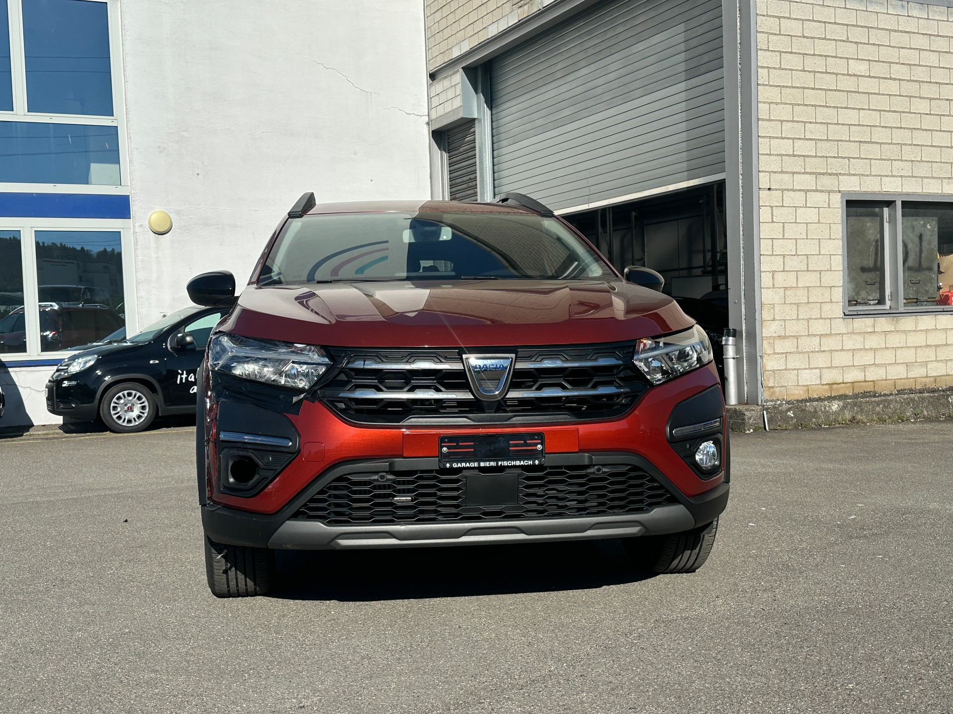 DACIA Jogger TCe 110 Extreme-image-2