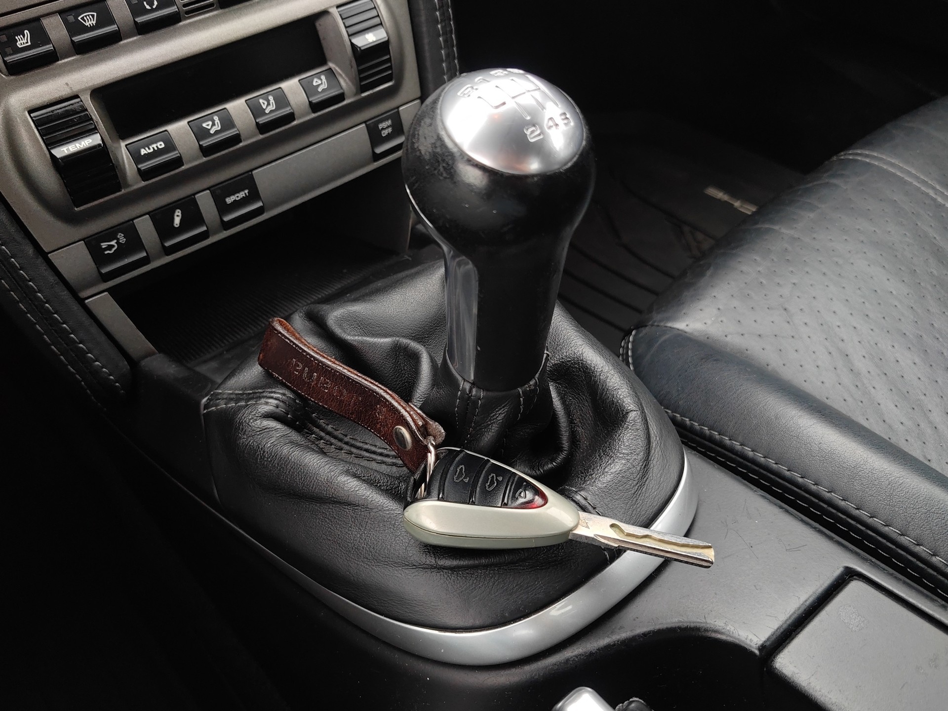 PORSCHE Boxster S 3.2-image-25