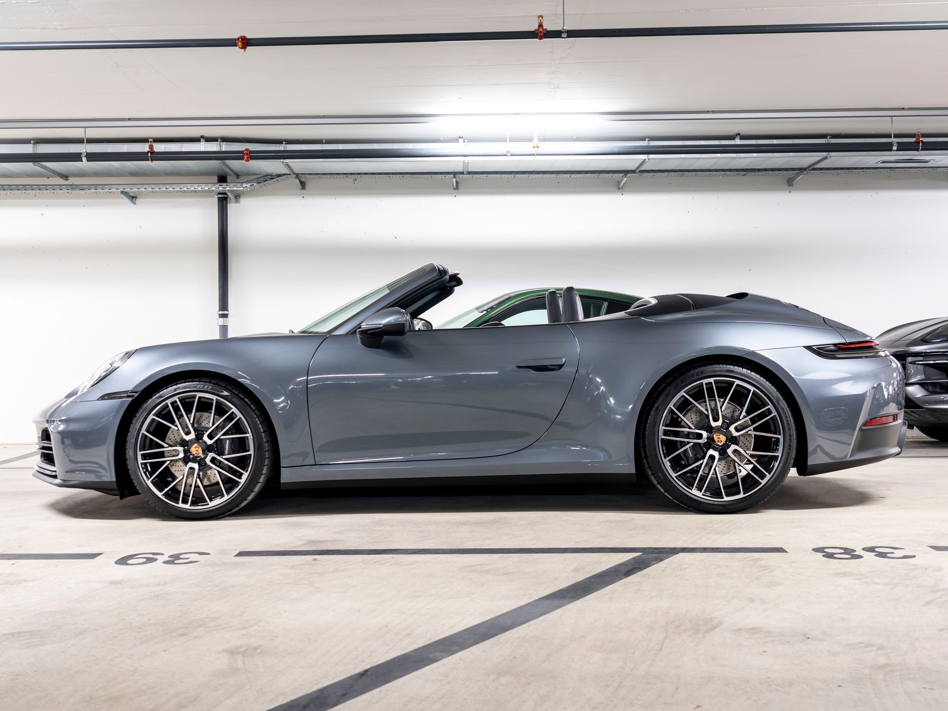 PORSCHE 911 Carrera Cabriolet PDK-image-4