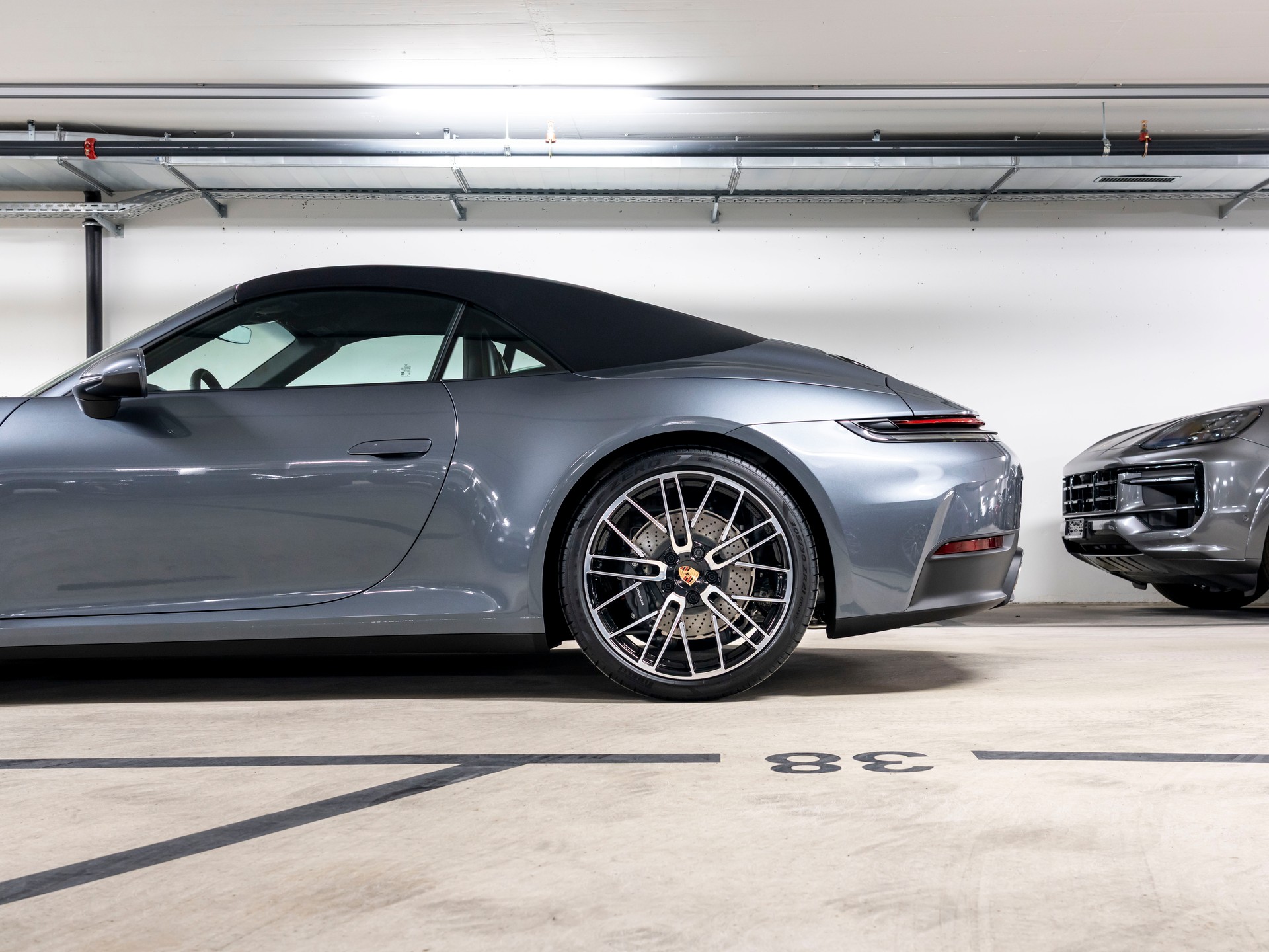 PORSCHE 911 Carrera Cabriolet PDK-image-11