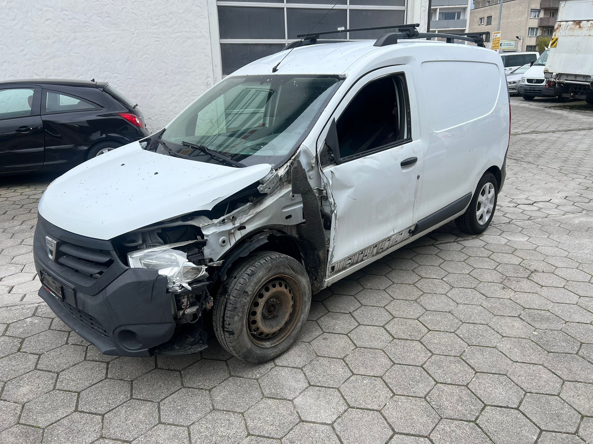 DACIA Dokker Van 1.6 Ambiance+-image-3