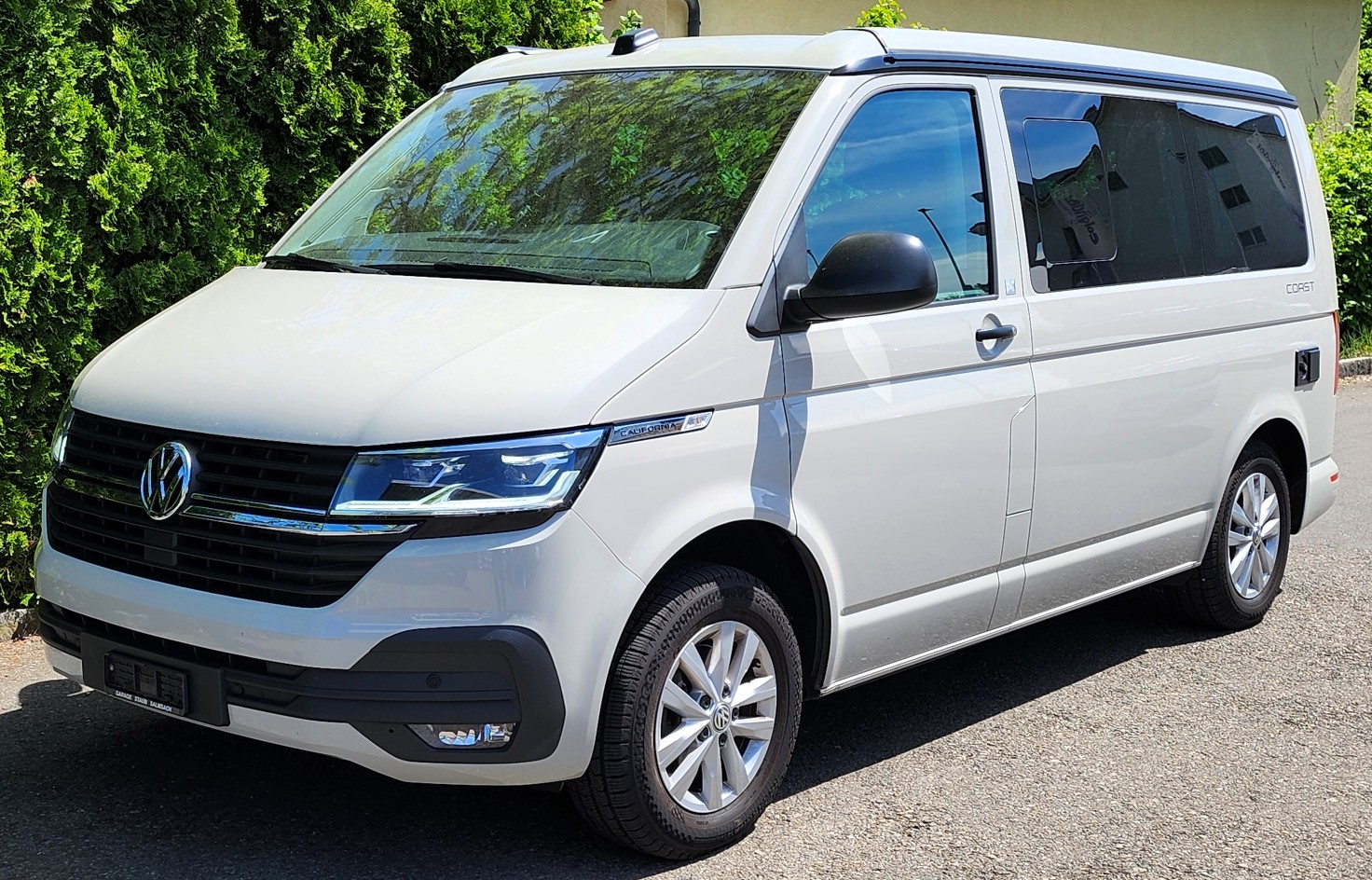 VW T6.1 California 2.0 TDI Coast DSG-image-2