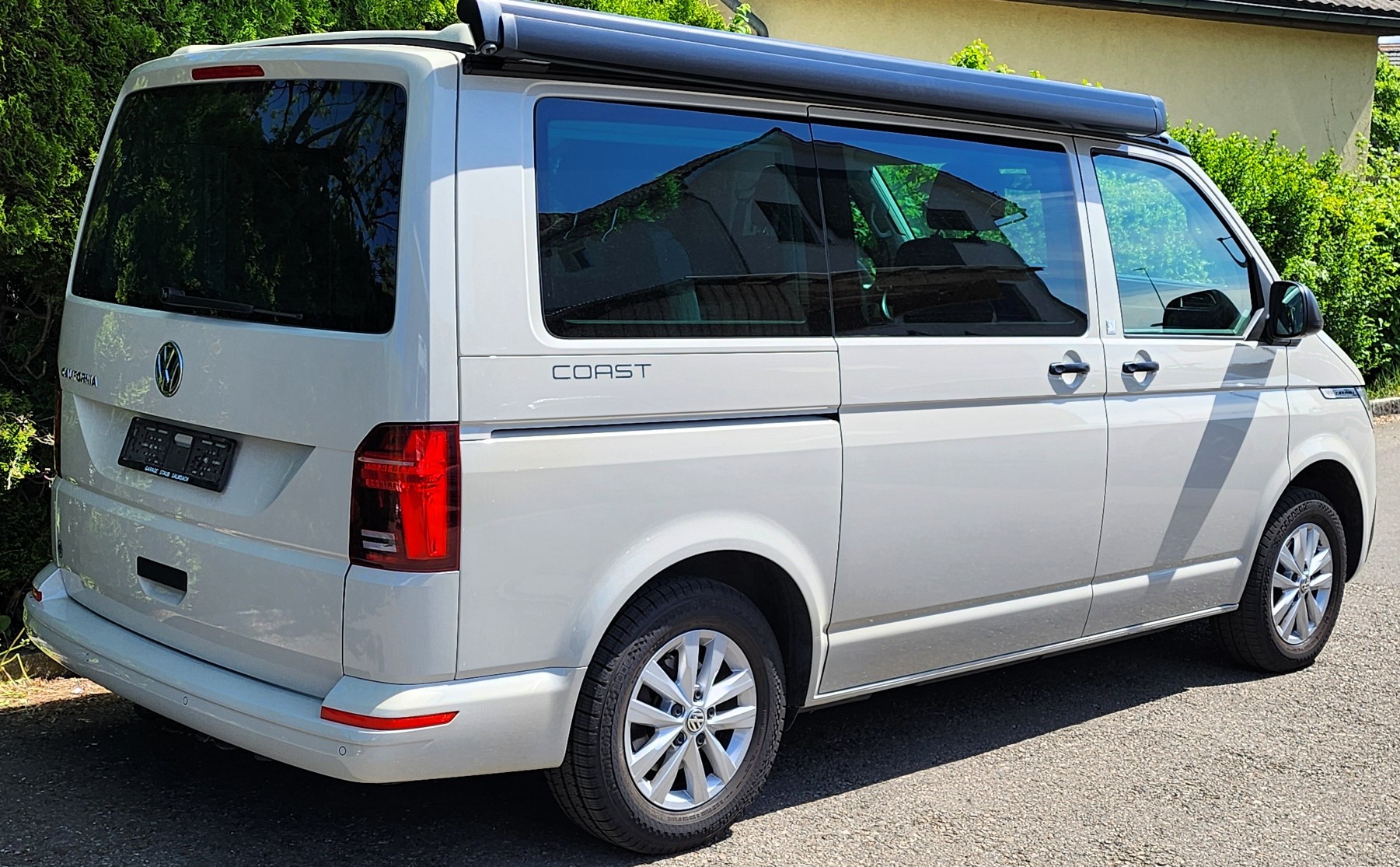 VW T6.1 California 2.0 TDI Coast DSG-image-4