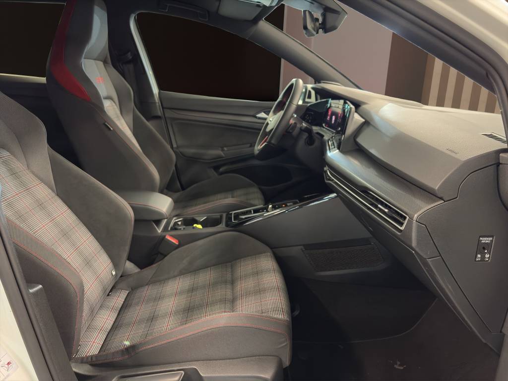 VW Golf 2.0 TSI GTI DSG-image-6