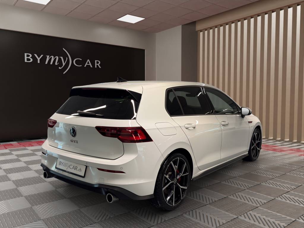VW Golf 2.0 TSI GTI DSG-image-2