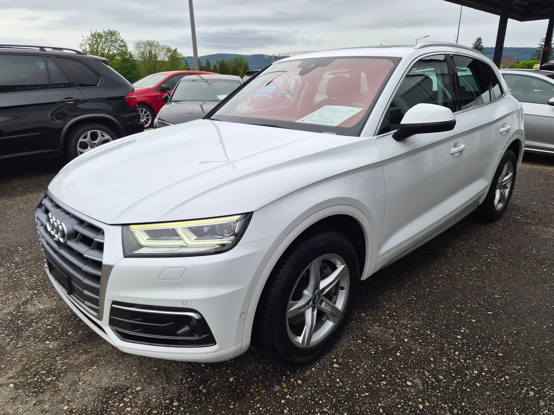 AUDI Q5 2.0 TDI sport quattro S-tronic-image-2