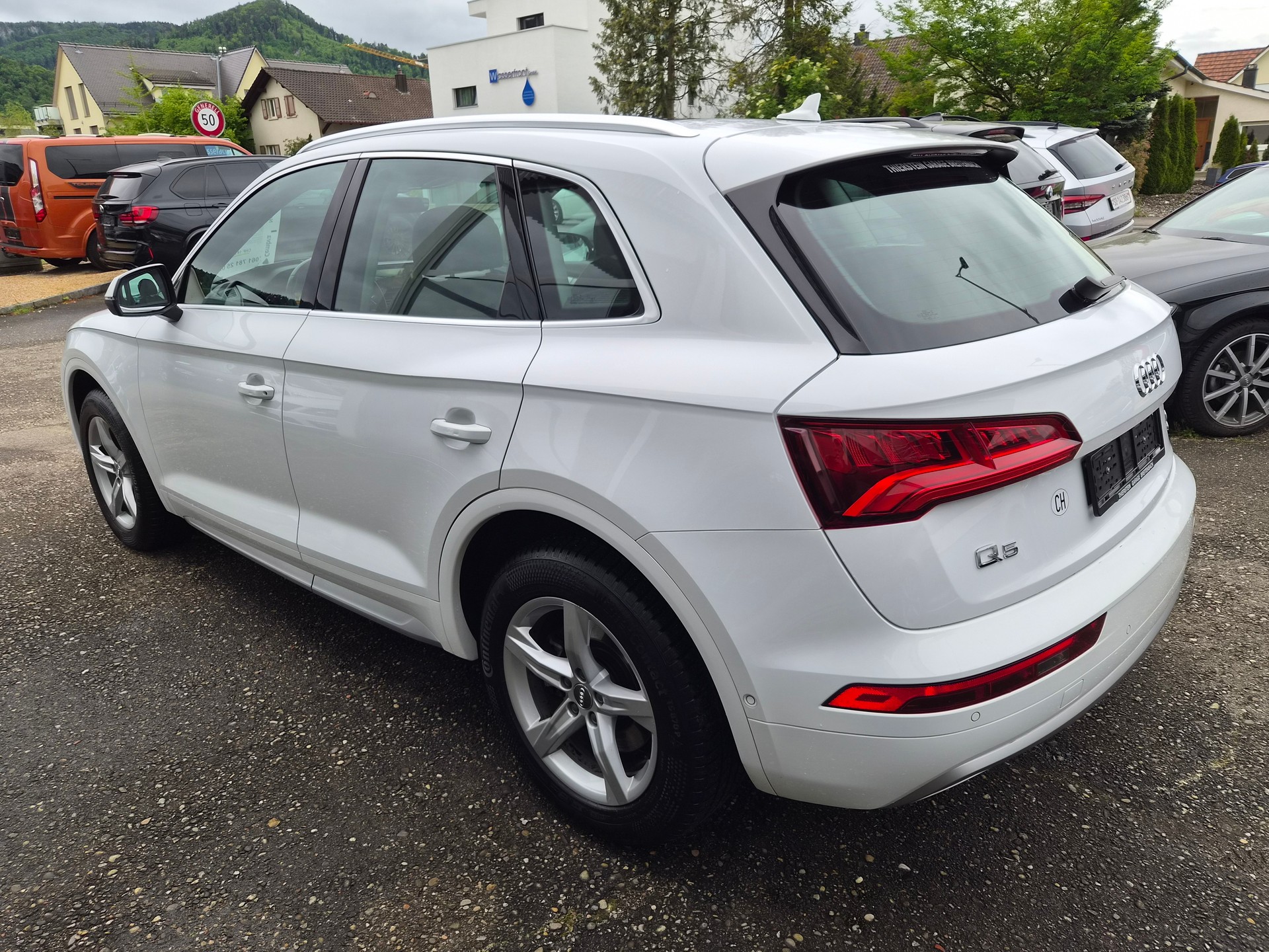 AUDI Q5 2.0 TDI sport quattro S-tronic-image-3