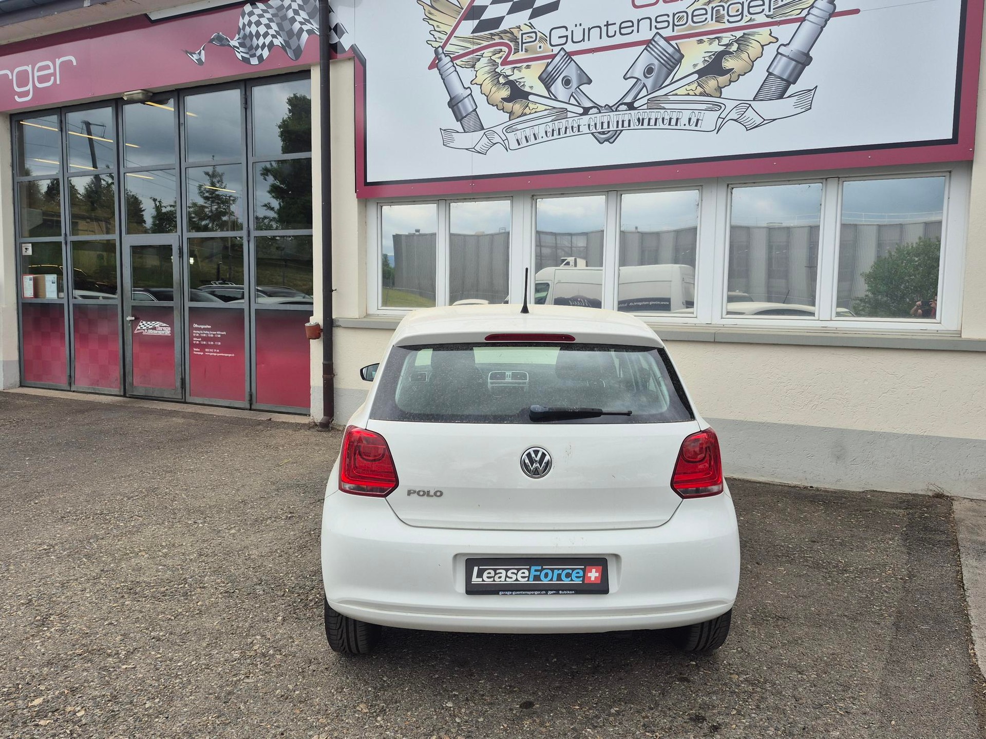 VW Polo 1.2 12V Trendline-image-5