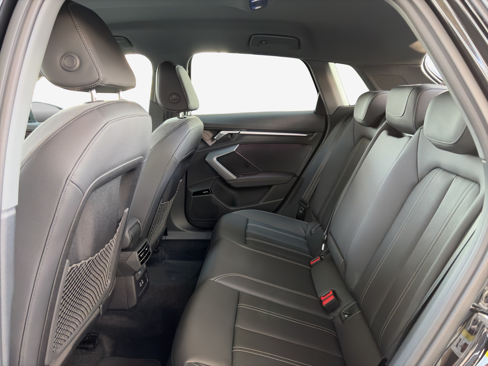 AUDI A3 allstreet 35 TFSI S-tronic-image-9