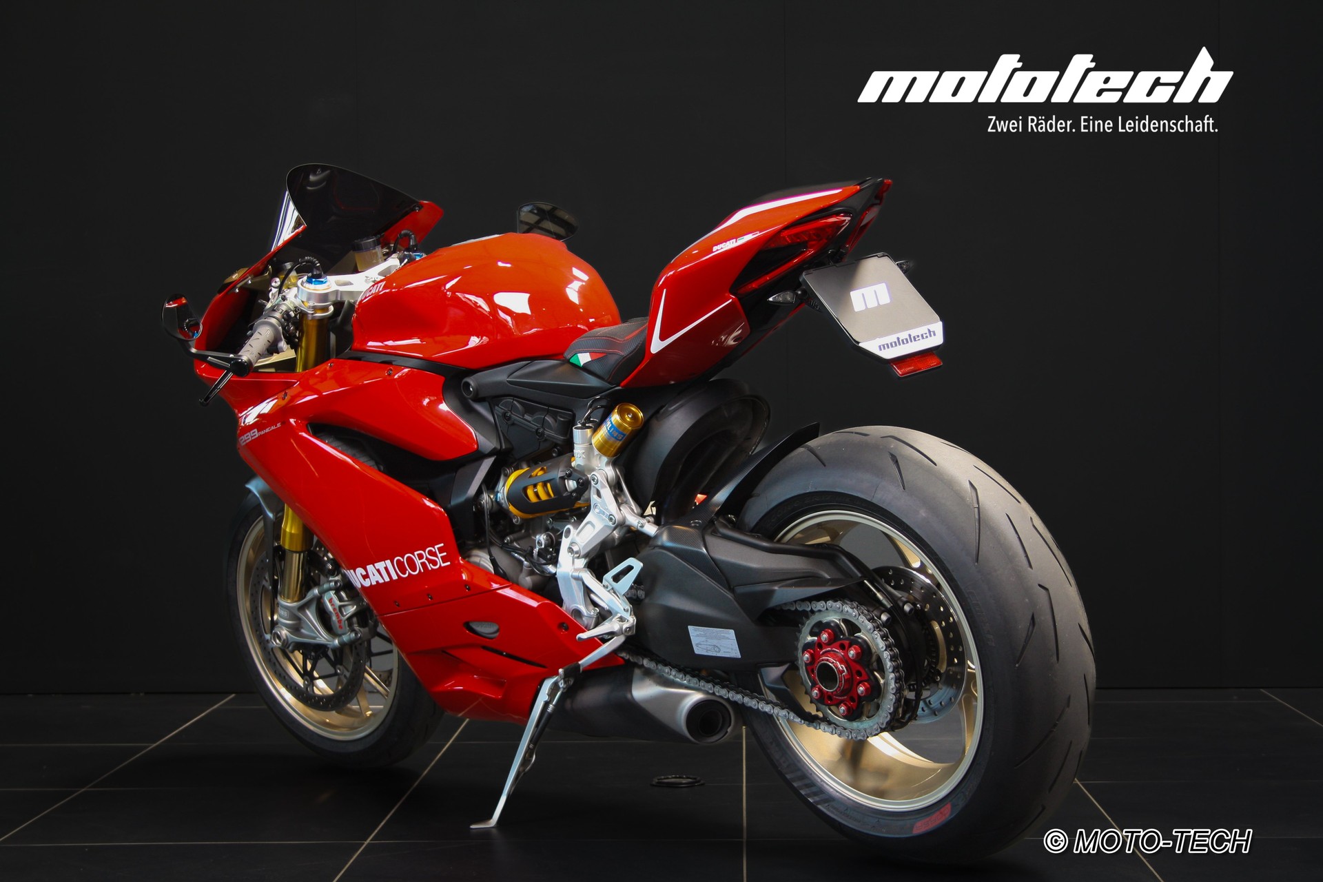 DUCATI Panigale 1299 S-showroom-element-3