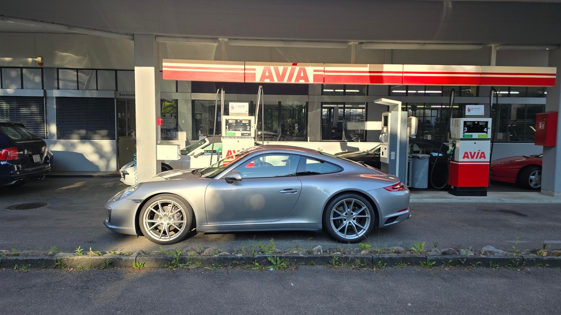 PORSCHE Carrera 4 991-showroom-element-3