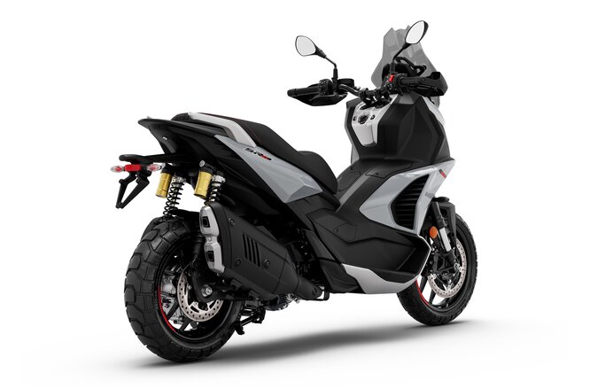APRILIA SR 400 GT-showroom-element-2