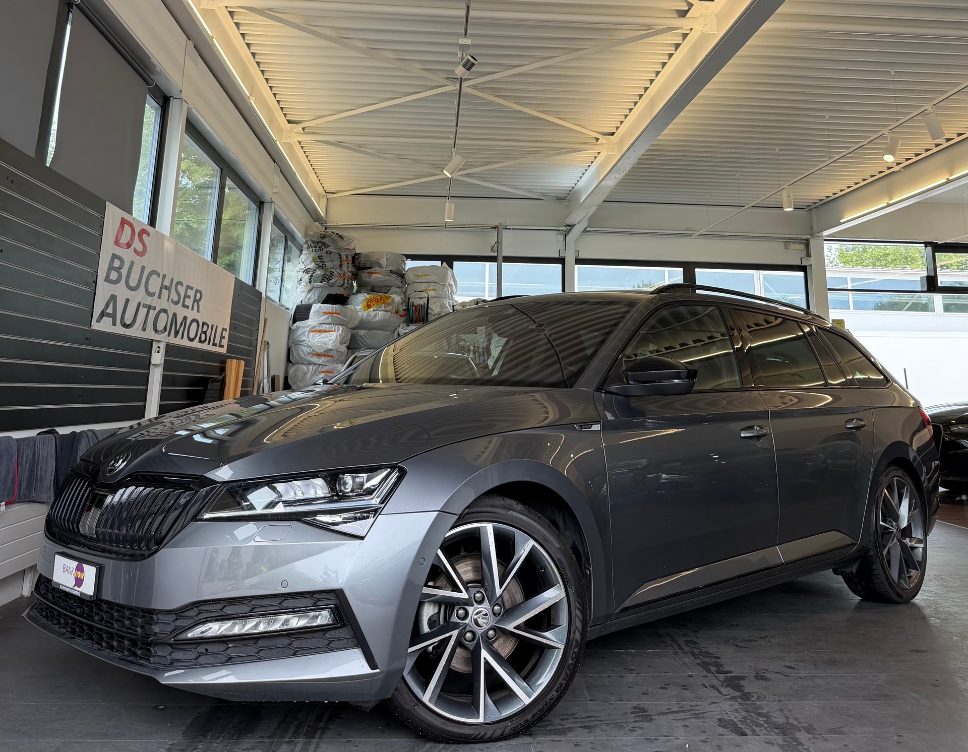SKODA Superb Combi 2.0 TDI 200 SportLine 4x4 DSG