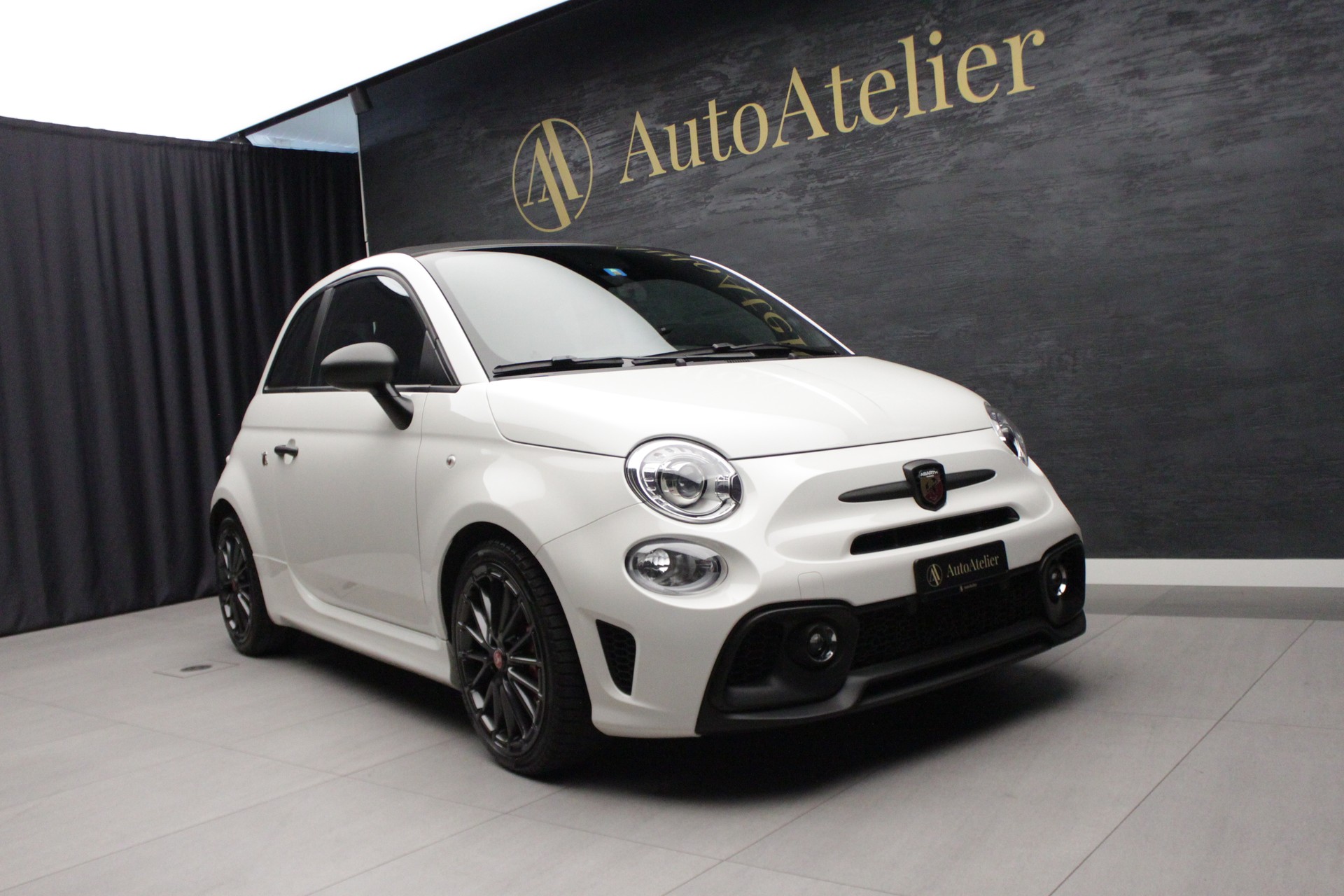 FIAT 695C 1.4 16V Turbo Abarth Turismo / Competizione-showroom-element-1