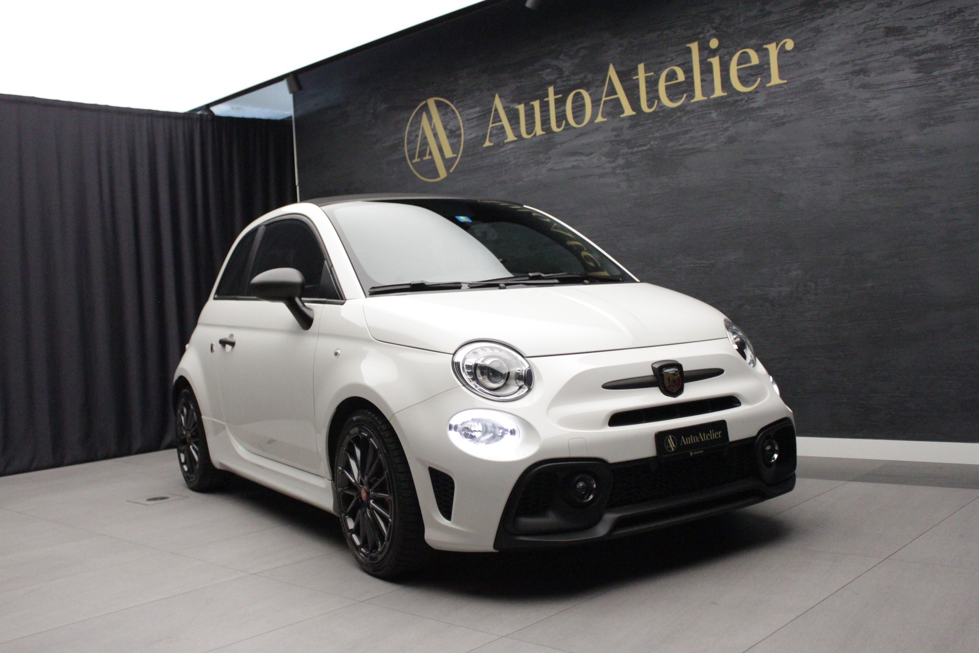 FIAT 695C 1.4 16V Turbo Abarth Turismo / Competizione-showroom-element-3