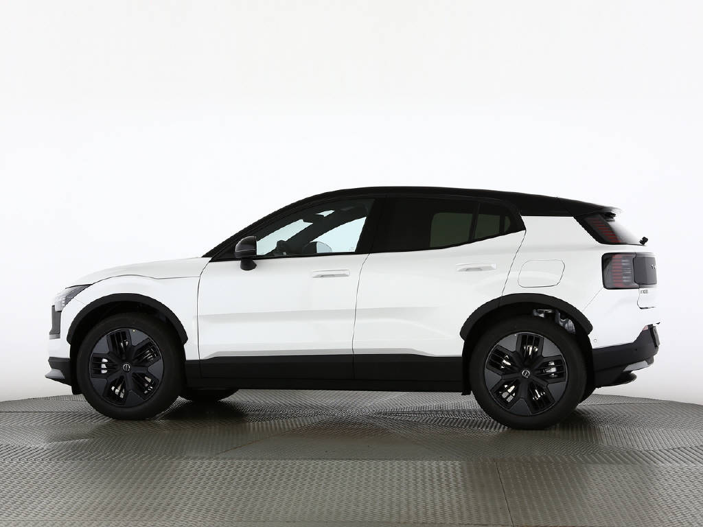 VOLVO EX 30 Cross Country P8 Ultra AWD-image-20