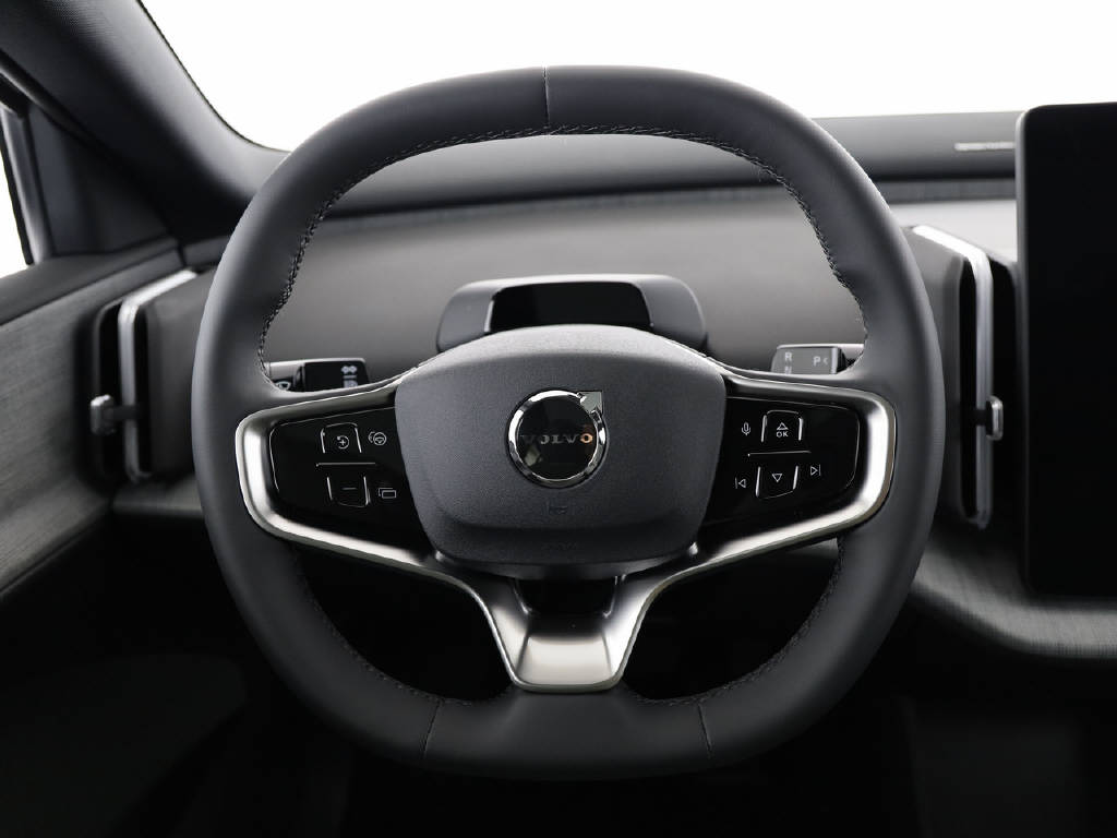 VOLVO EX 30 Cross Country P8 Ultra AWD-image-22