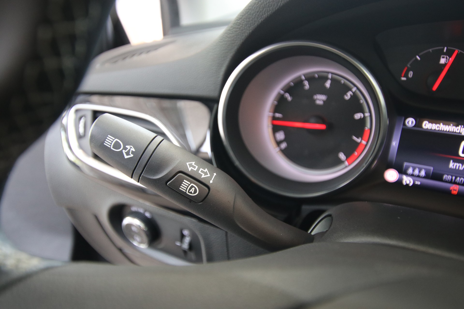 OPEL Astra Sports Tourer 1.4i Turbo Excellence-image-22