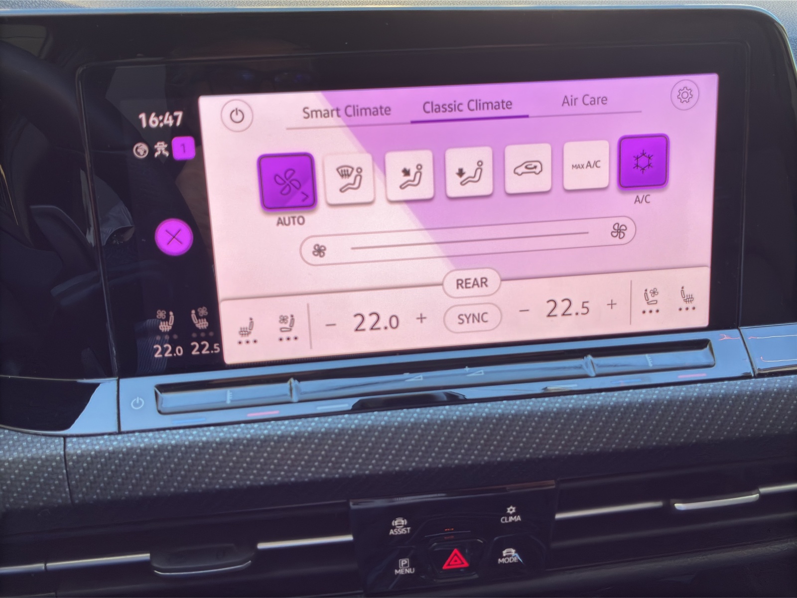 VW Golf 2.0 TSI R DSG 4Motion-image-15