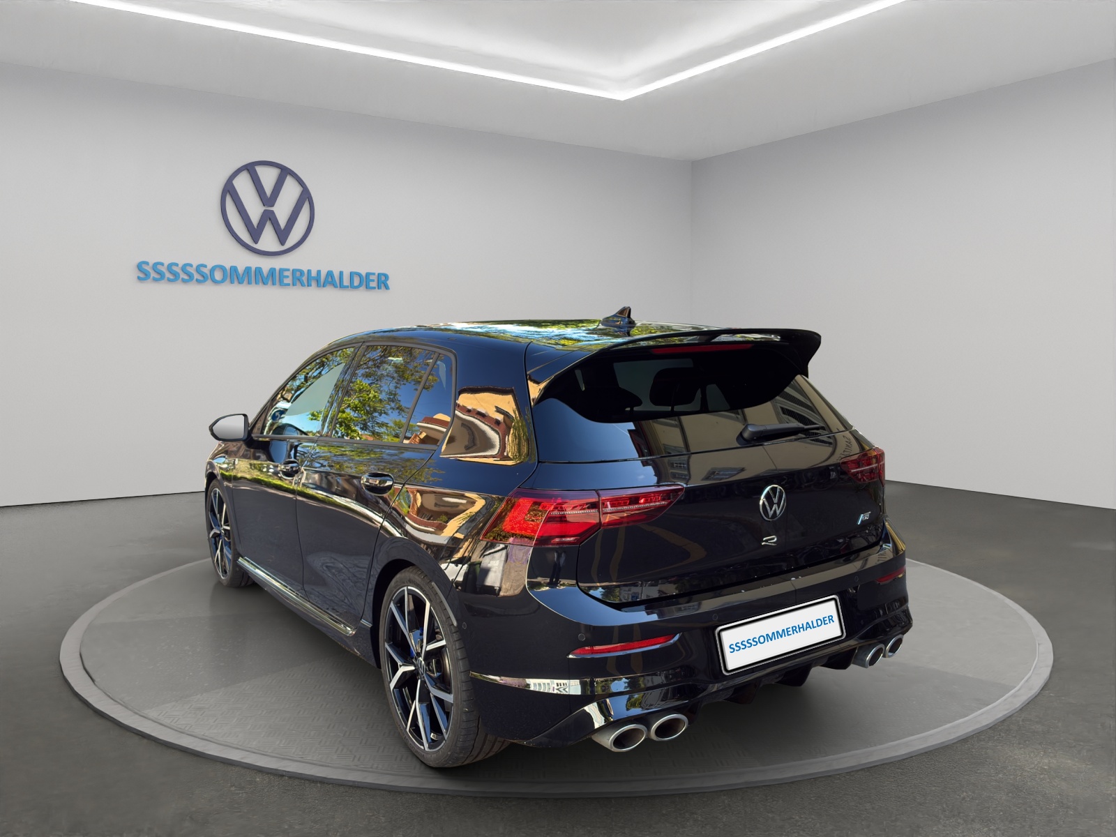 VW Golf 2.0 TSI R DSG 4Motion-showroom-element-2