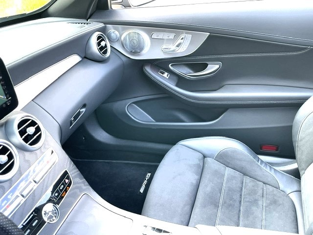 MERCEDES-BENZ C 200 AMG Line + Premium Cabriolet 4Matic 9G-Tronic-image-9
