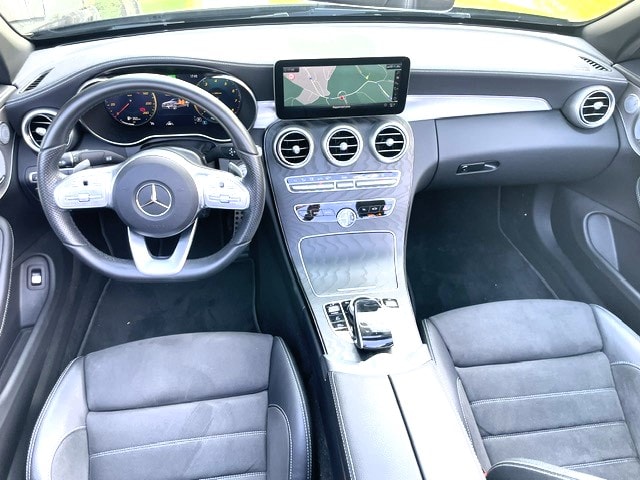 MERCEDES-BENZ C 200 AMG Line + Premium Cabriolet 4Matic 9G-Tronic-image-4