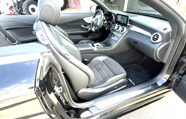 MERCEDES-BENZ C 200 AMG Line + Premium Cabriolet 4Matic 9G-Tronic-image-10