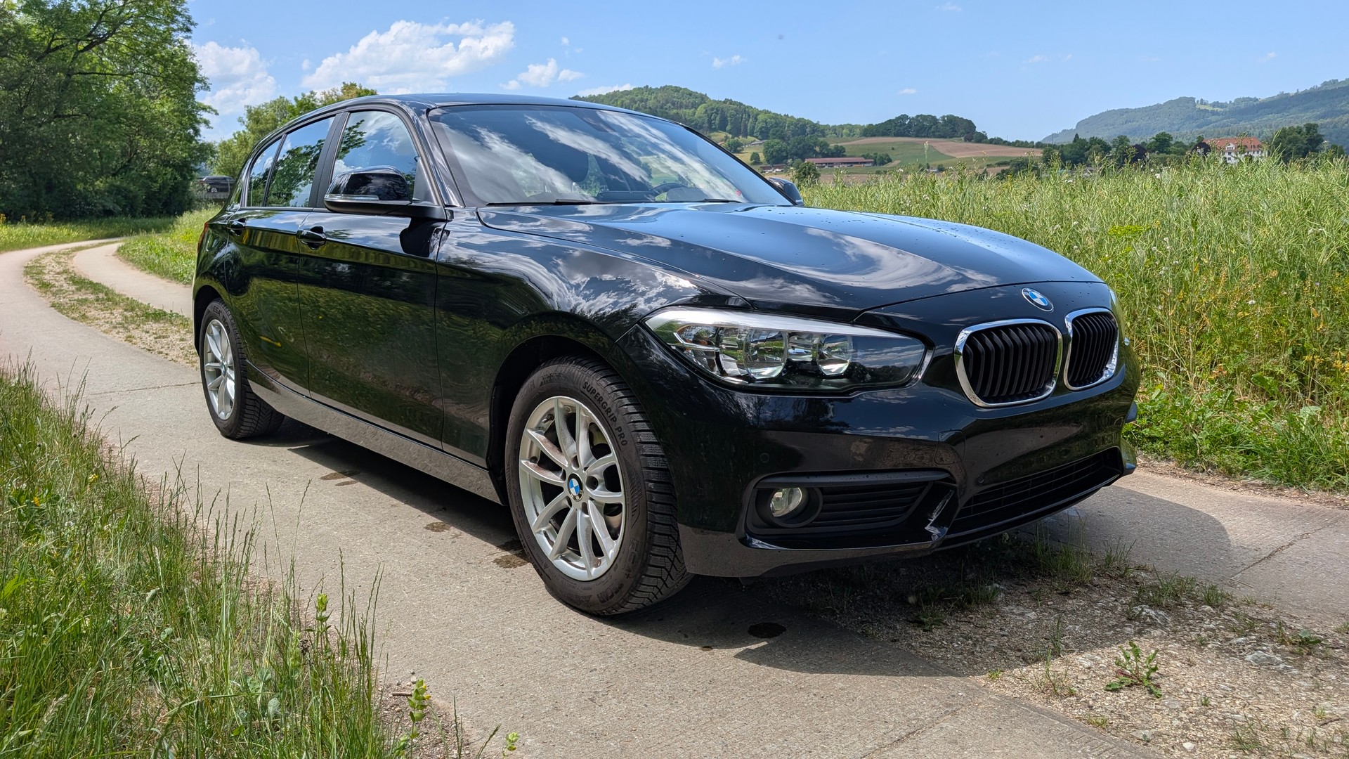 BMW 116i Business-showroom-element-2