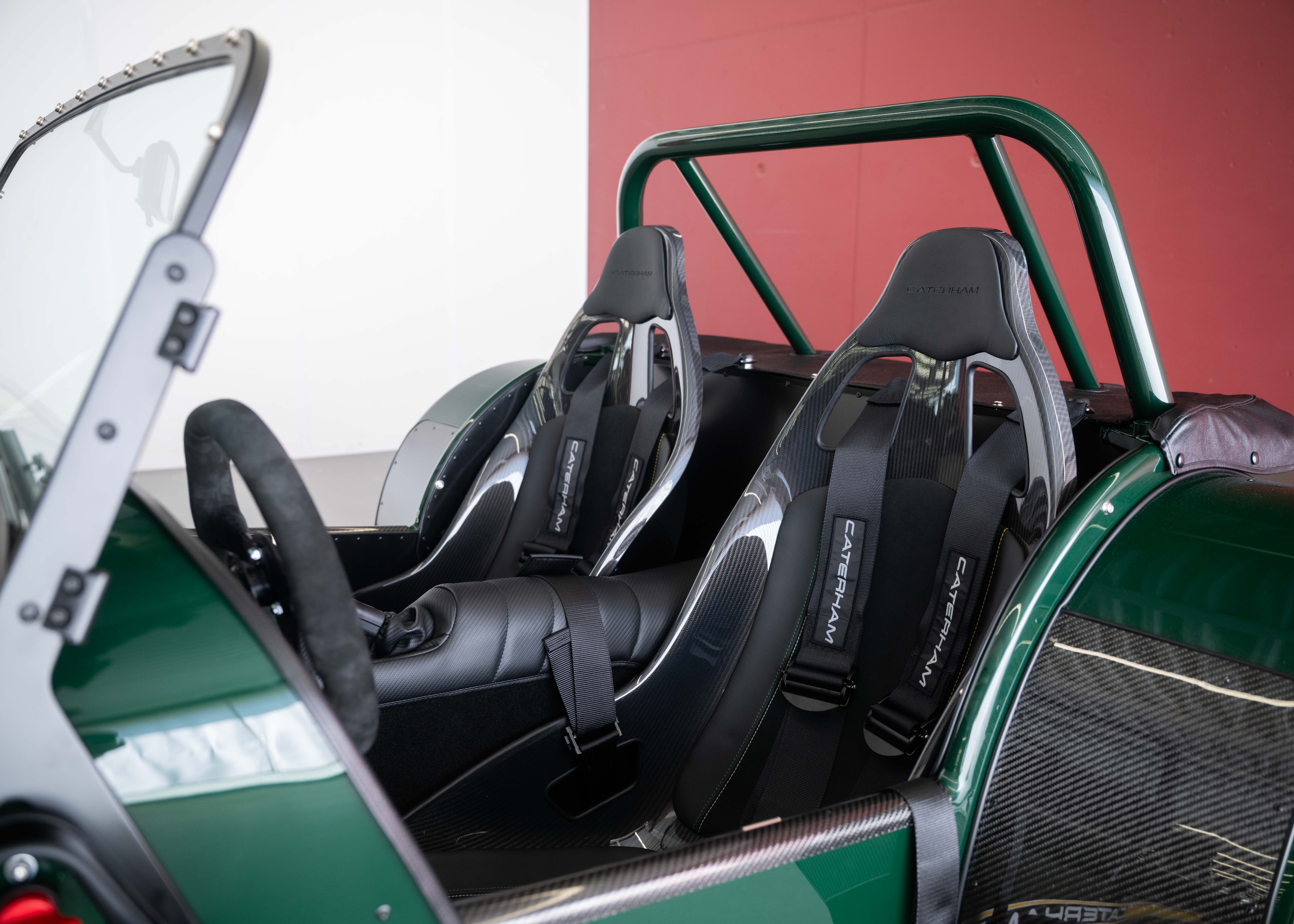 Image CATERHAM SEVEN Seven 340R SV (MY26, Swiss new car, Vintage Green paint, 24-month factory warranty)