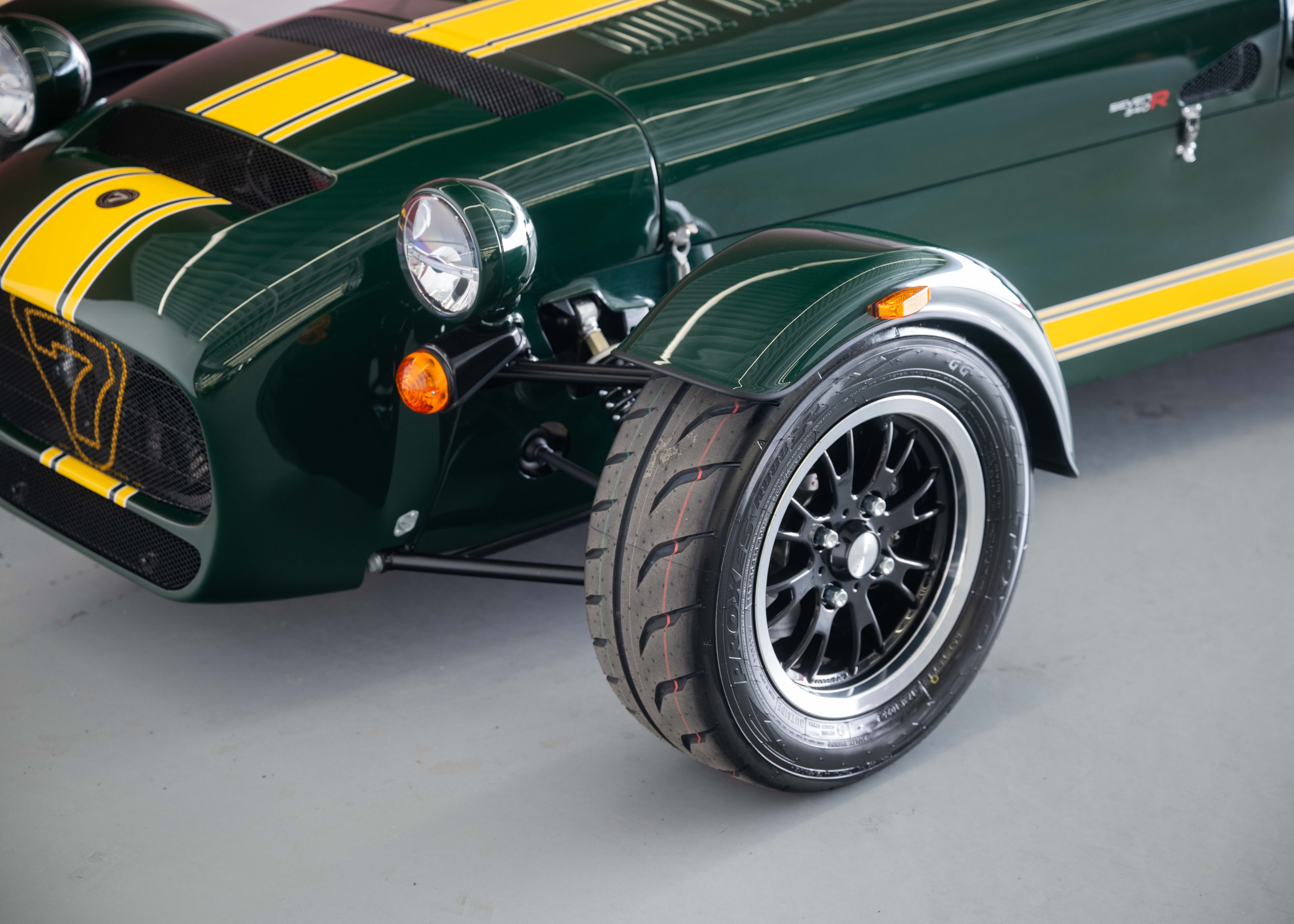 Image CATERHAM SEVEN Seven 340R SV (MY26, Swiss new car, Vintage Green paint, 24-month factory warranty)