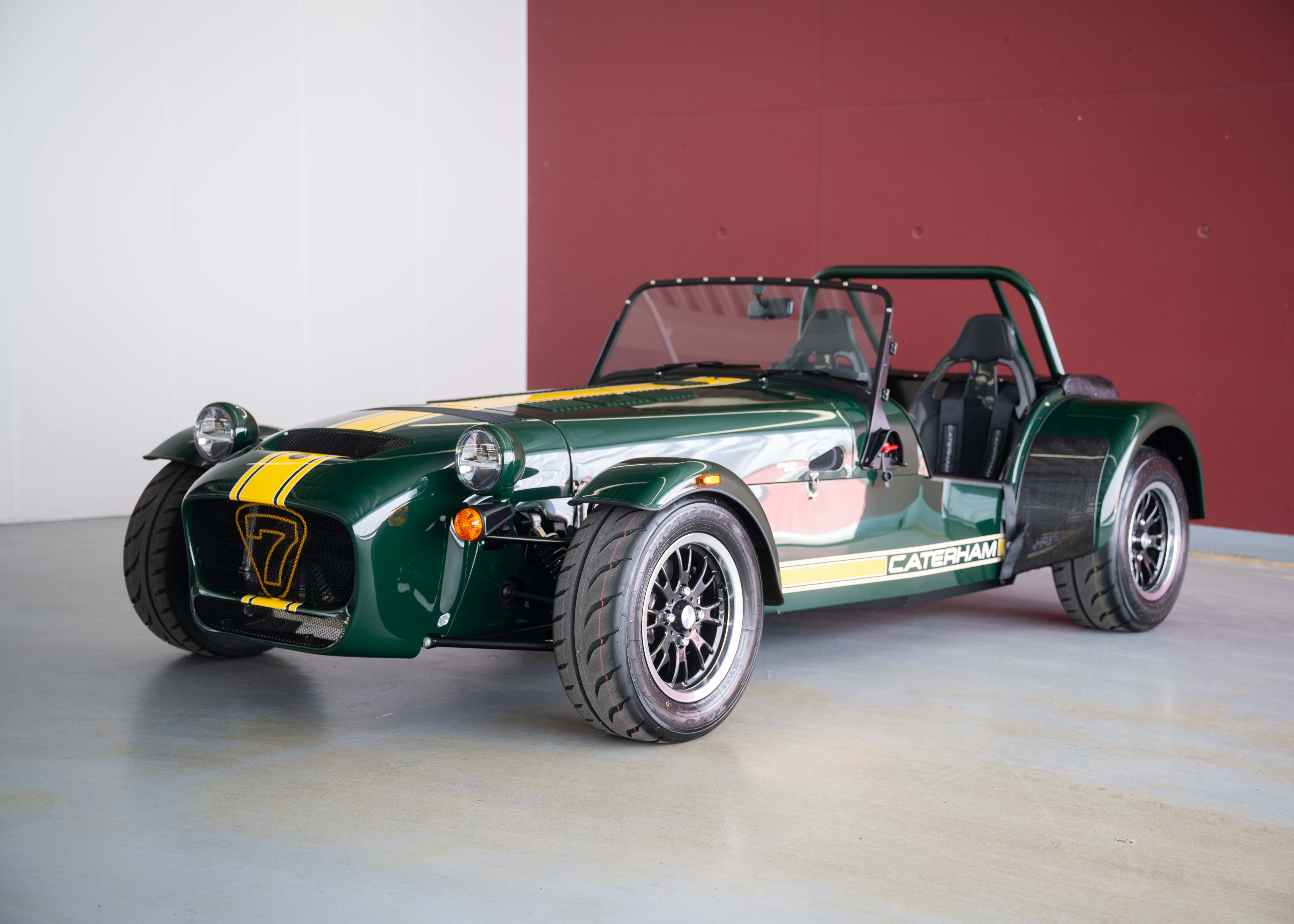 Image CATERHAM SEVEN Seven 340R SV (MY26, Swiss new car, Vintage Green paint, 24-month factory warranty)