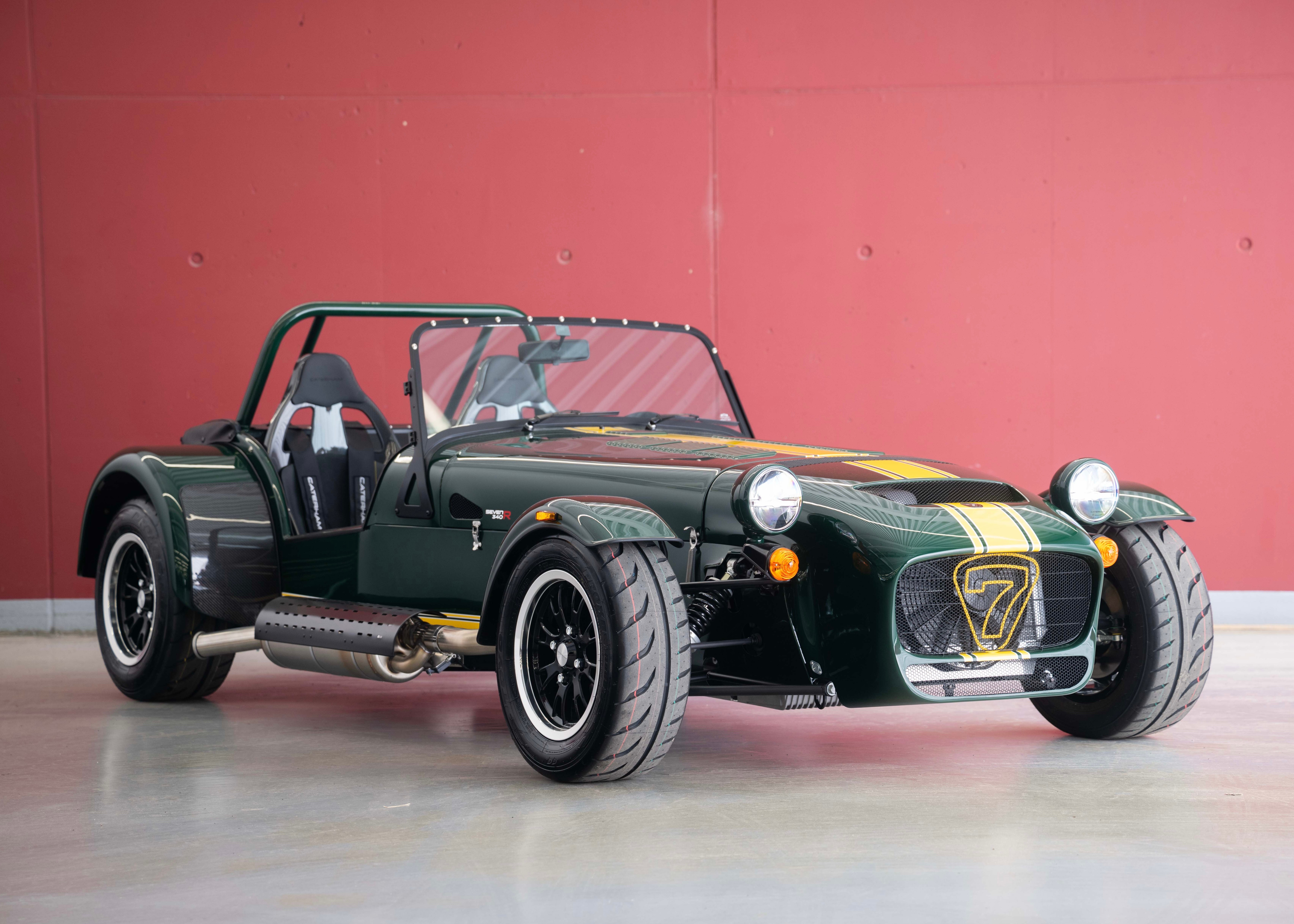 Photo CATERHAM SEVEN Seven 340R SV (MY26, Swiss new car, Vintage Green paint, 24-month factory warranty)
