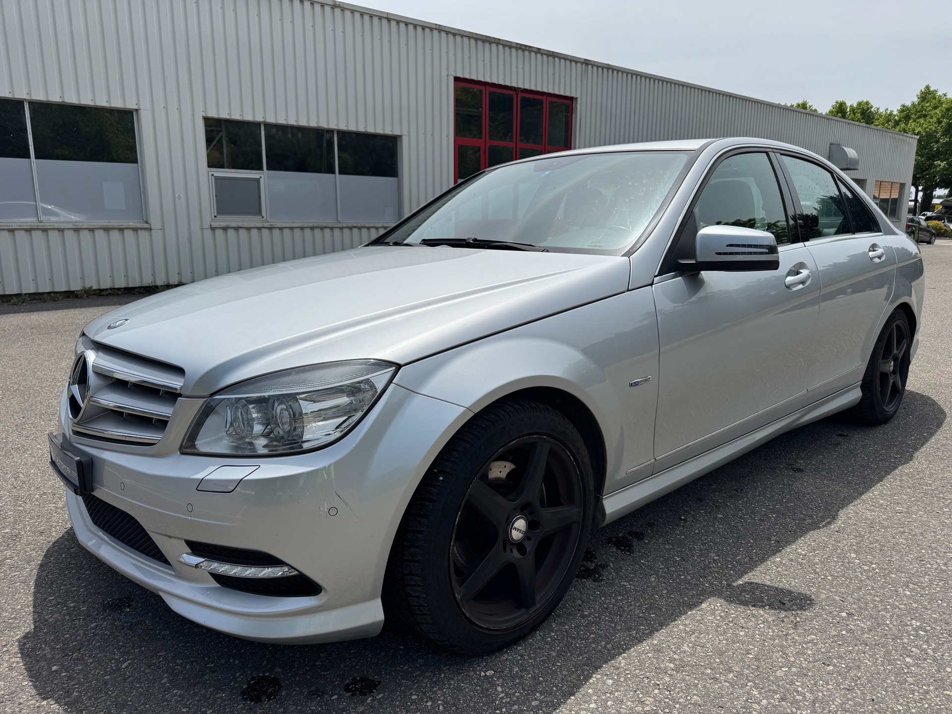 MERCEDES-BENZ C 250 CGI BlueEfficiency Elégance Automatic-image-0